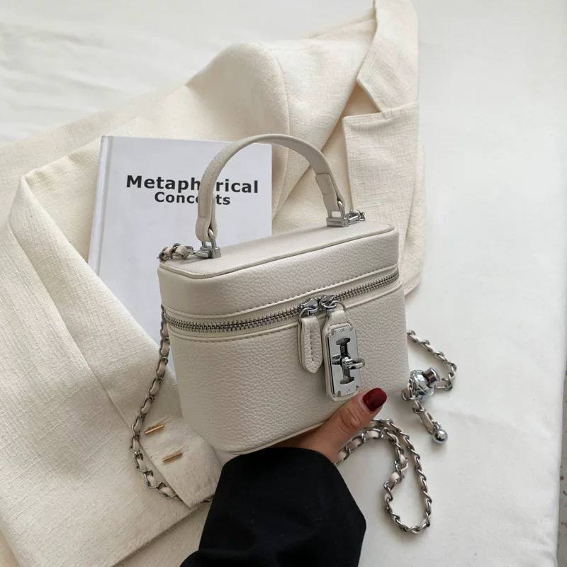 Winnie Box Vanity Mini Bag (White)
