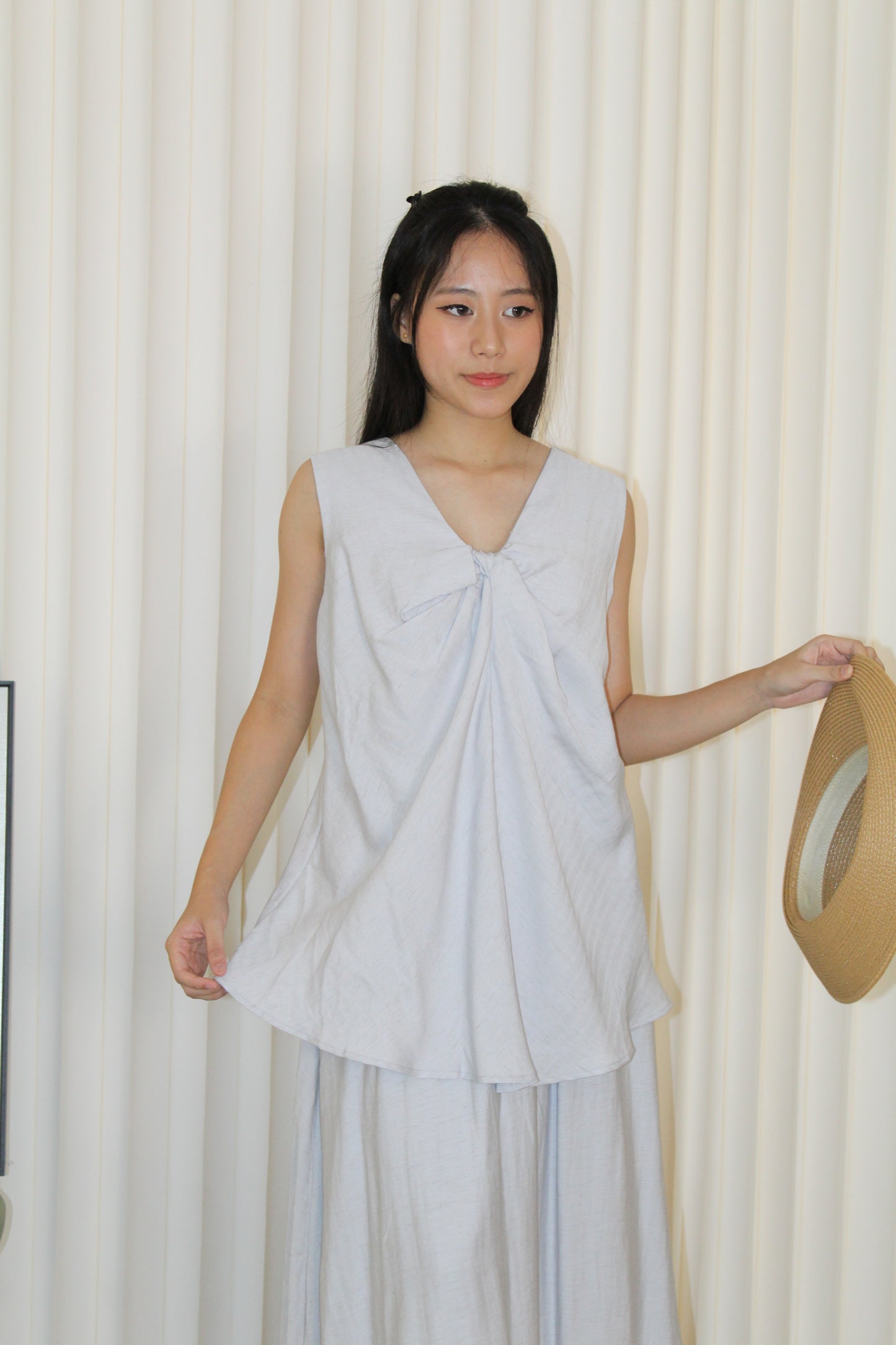 Gloria Textured Flare Top (White)