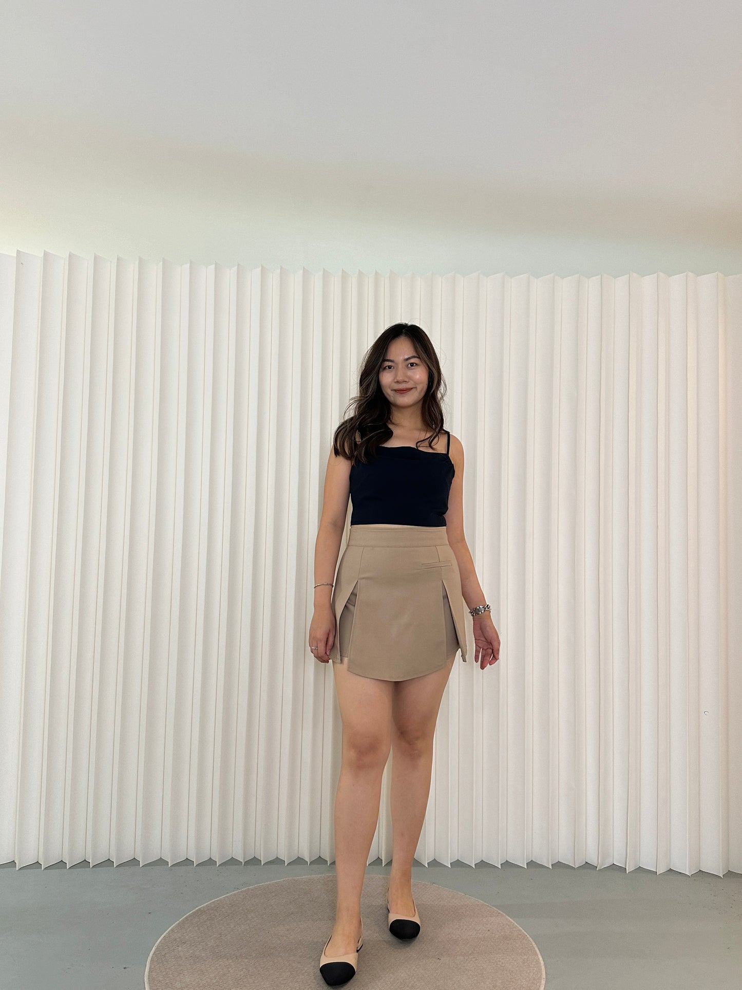 Reina Skorts (Cream)