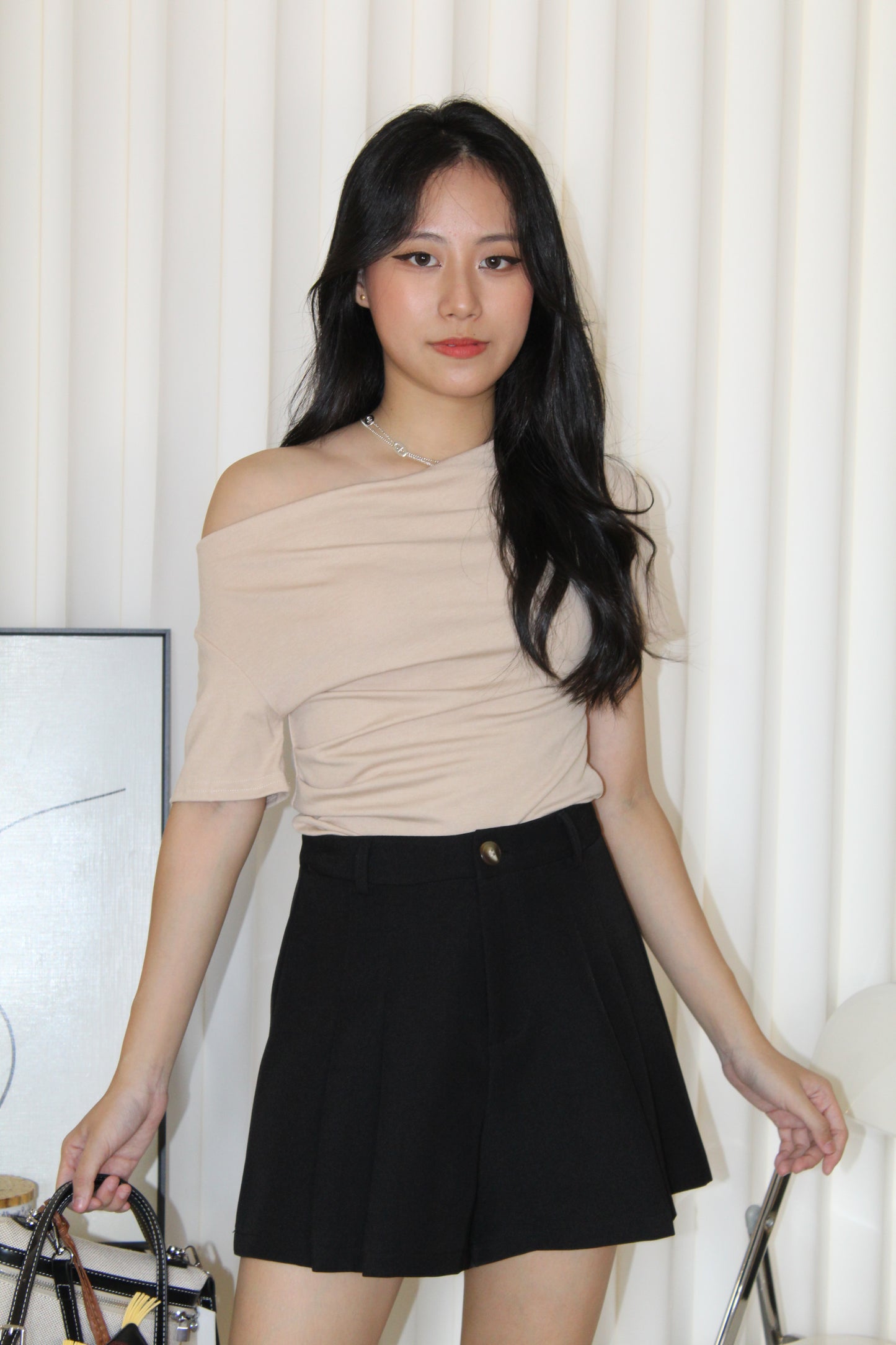 Prunelle Asymmetric Top (Black)