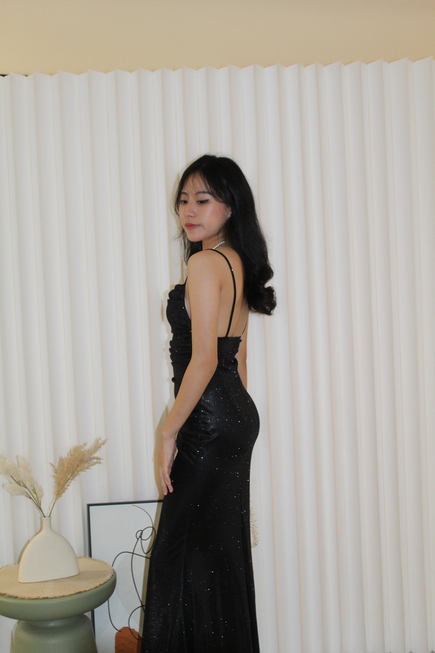 Kaida Bare Back Glitter Dress (Black)