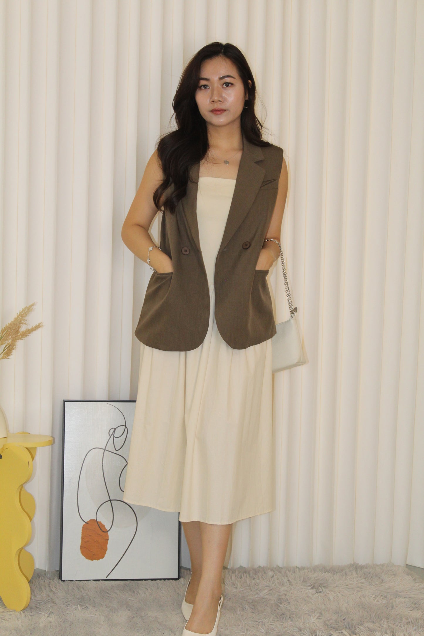 Orien Suit Vest Top (Black)