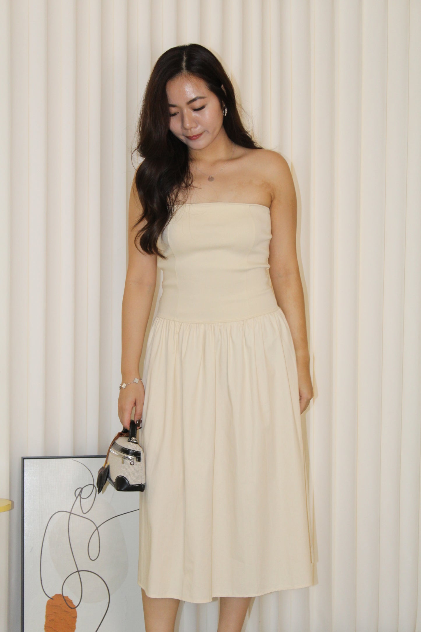 Emmelly Tube Midi Dress (Cream)