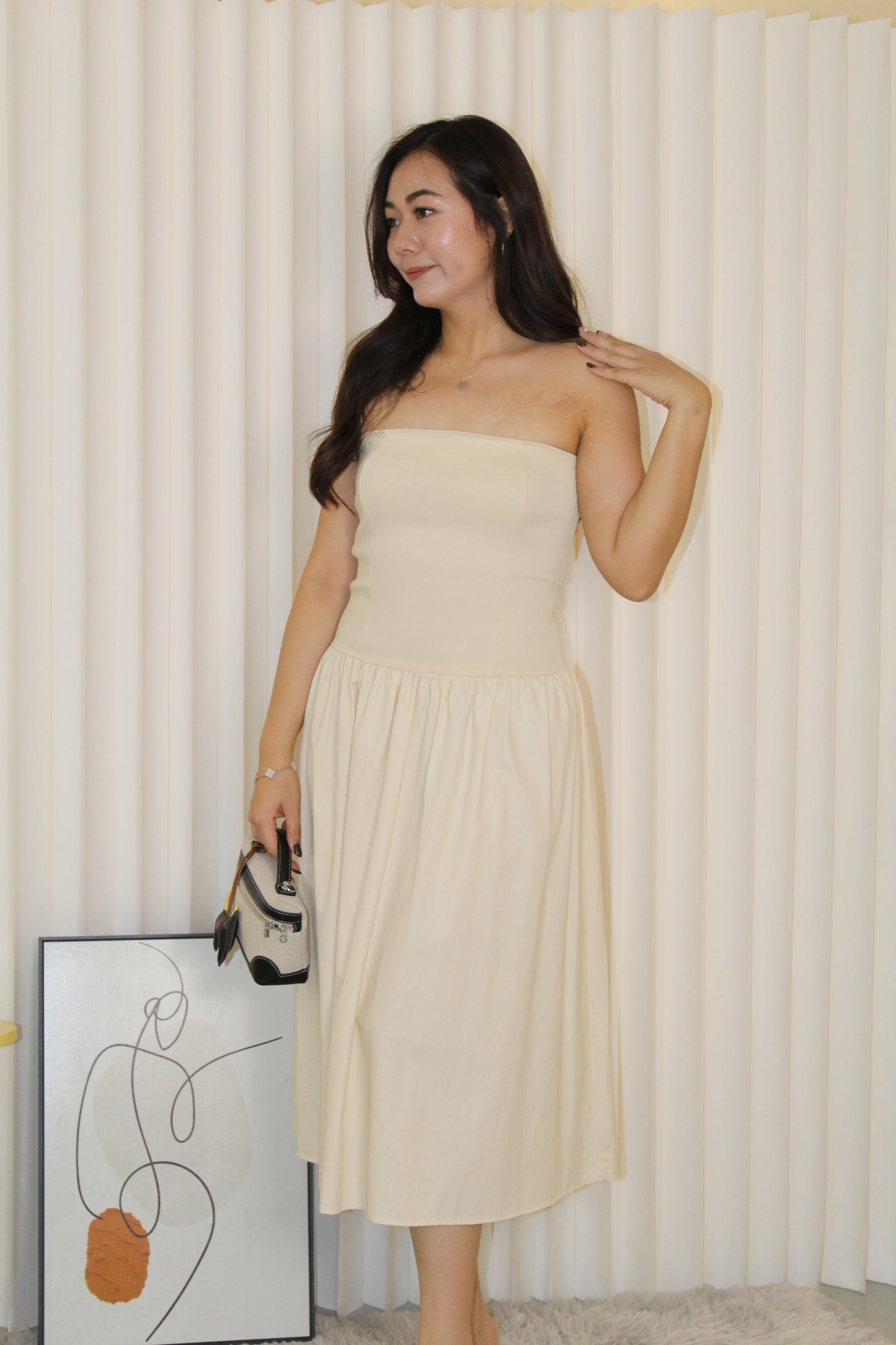Emmelly Tube Midi Dress (Cream)