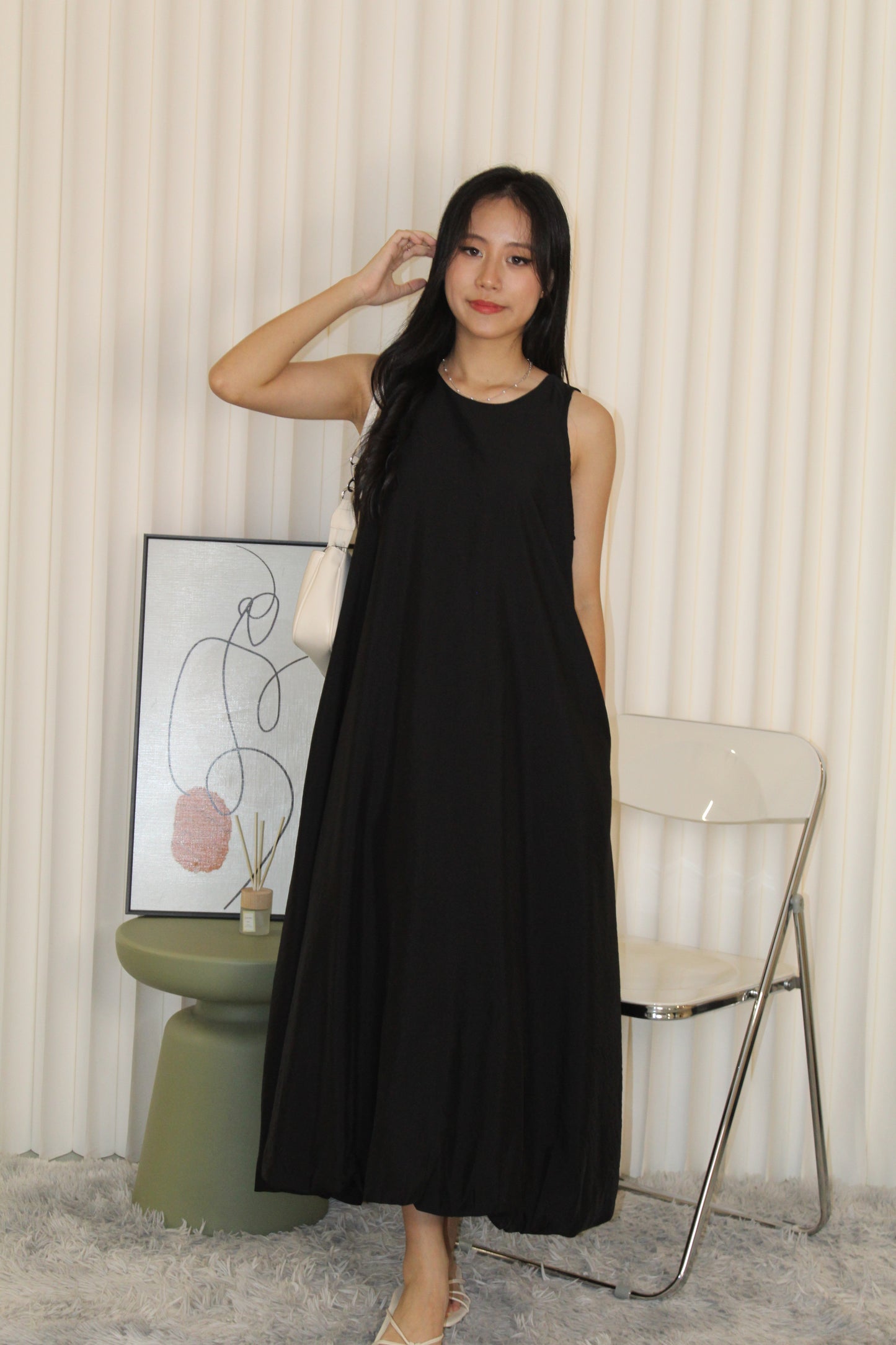 Althea Balloon Midaxi Dress (Black)
