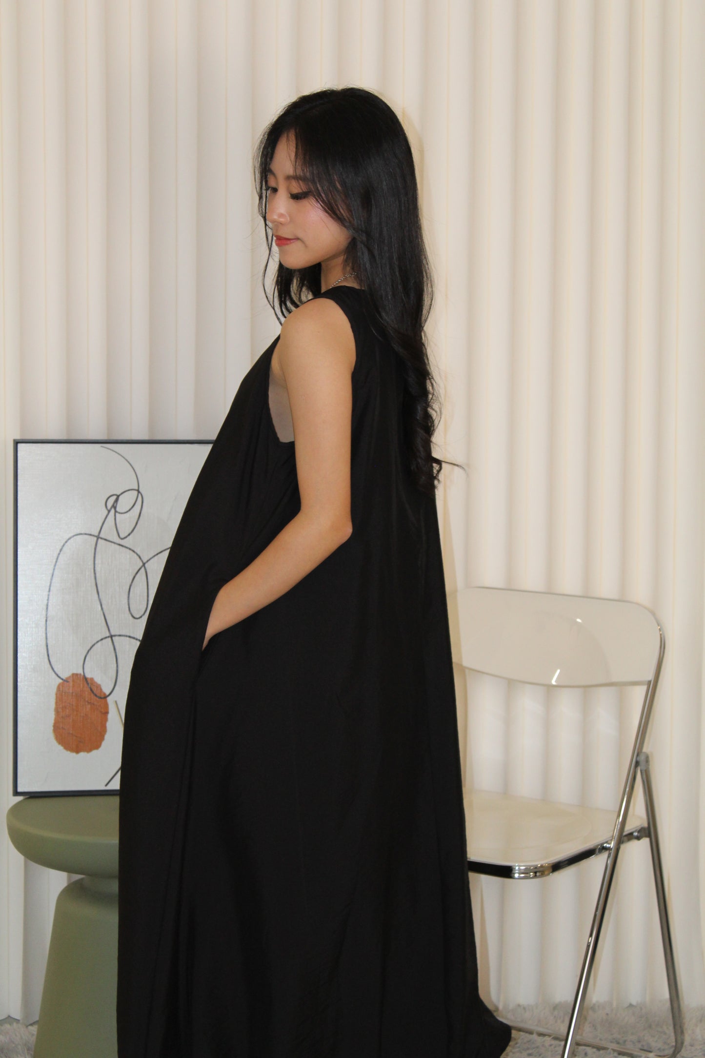 Althea Balloon Midaxi Dress (Black)