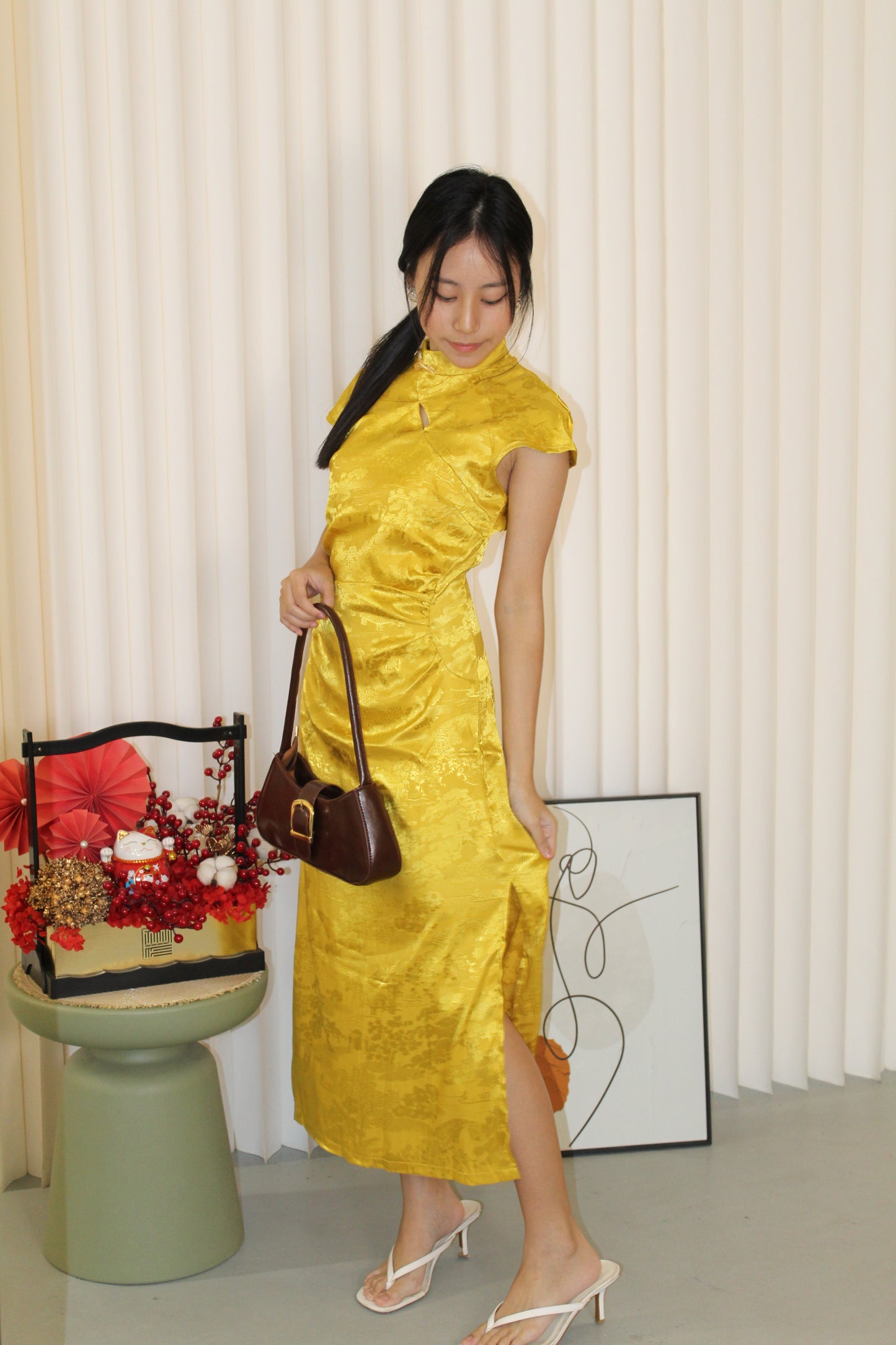 Jin Yi Midaxi Cheongsam Dress (Gold)