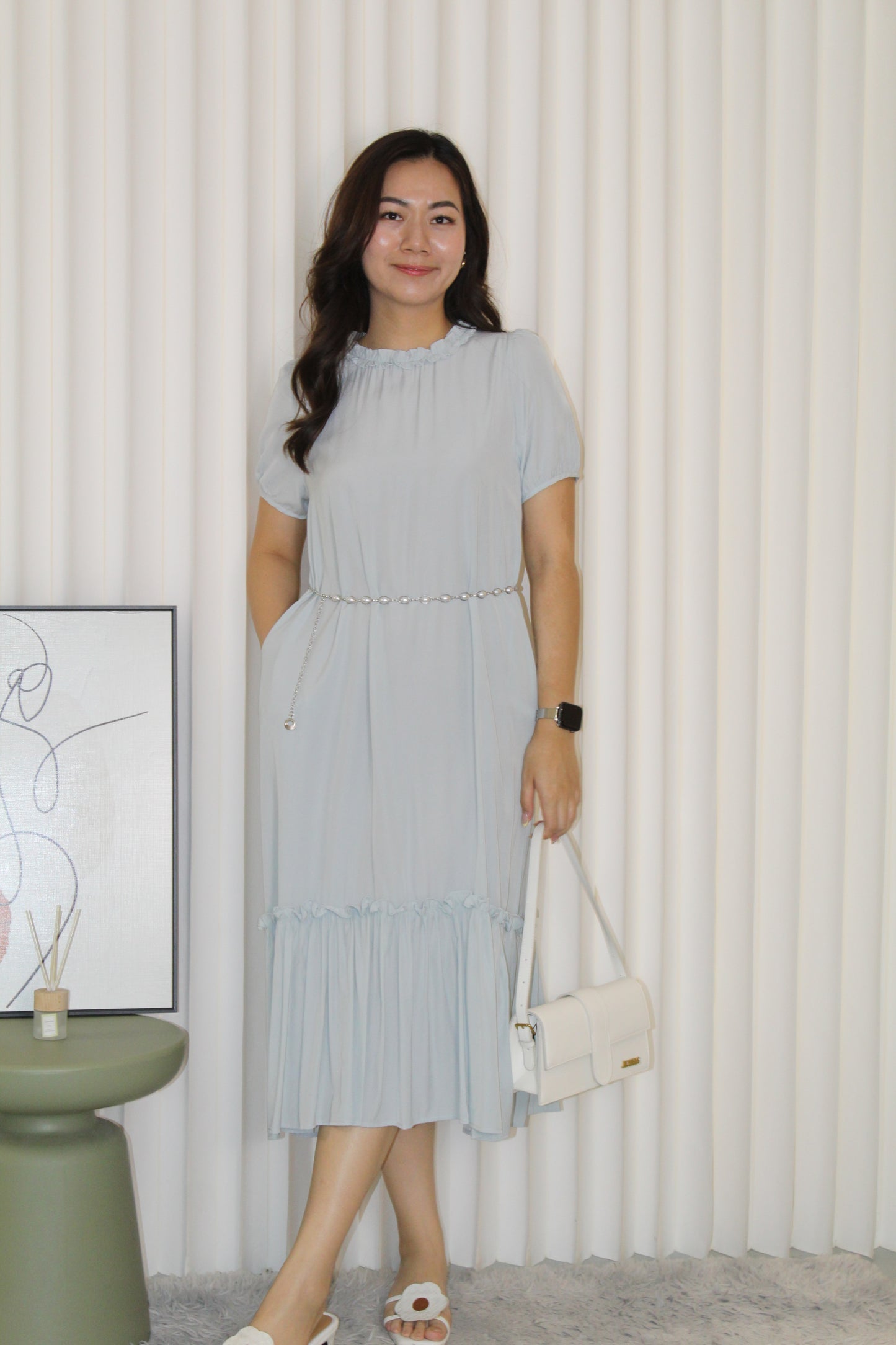 Hallie Straight Midi Dress (Black)