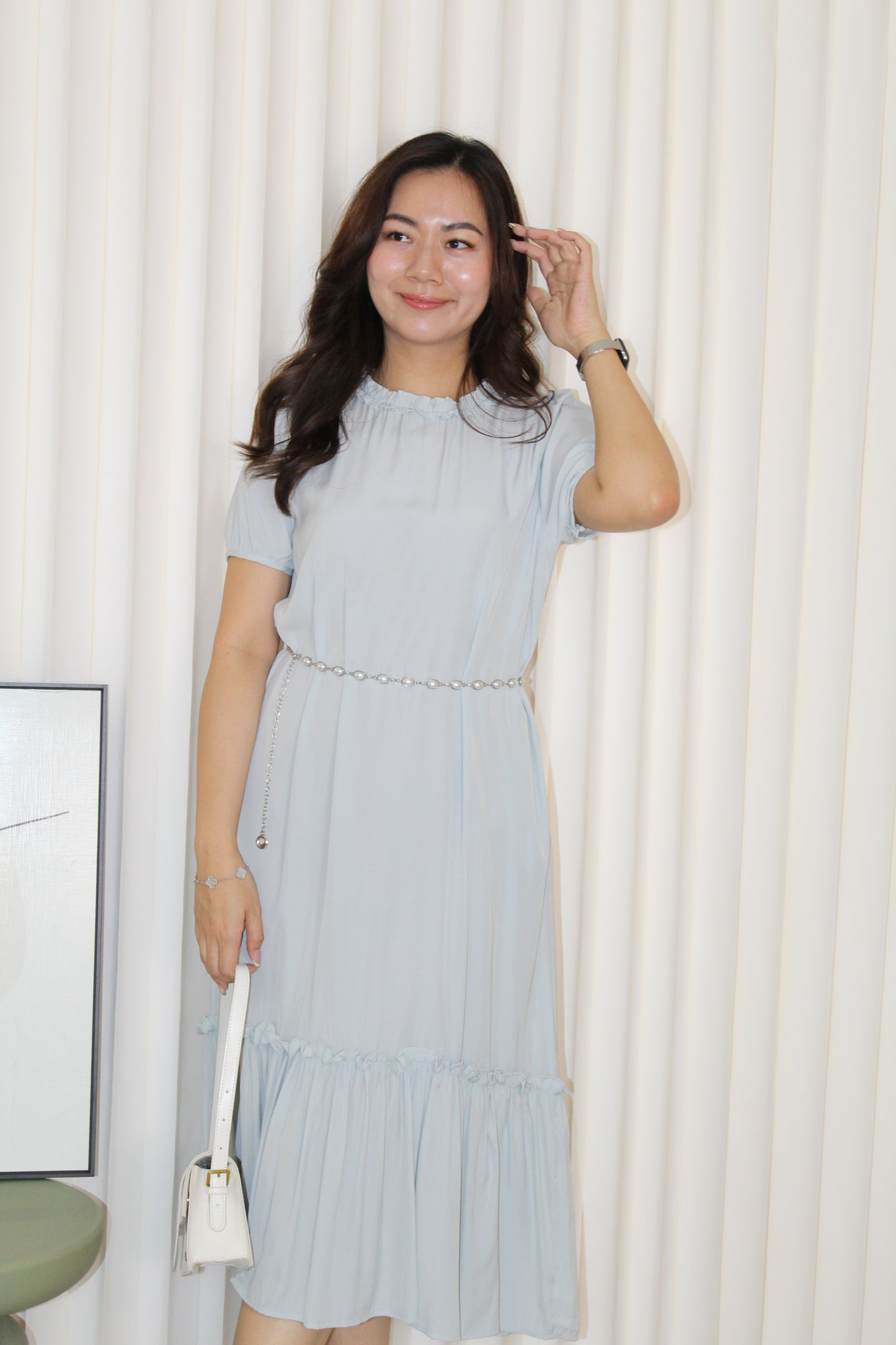 Hallie Straight Midi Dress (Black)