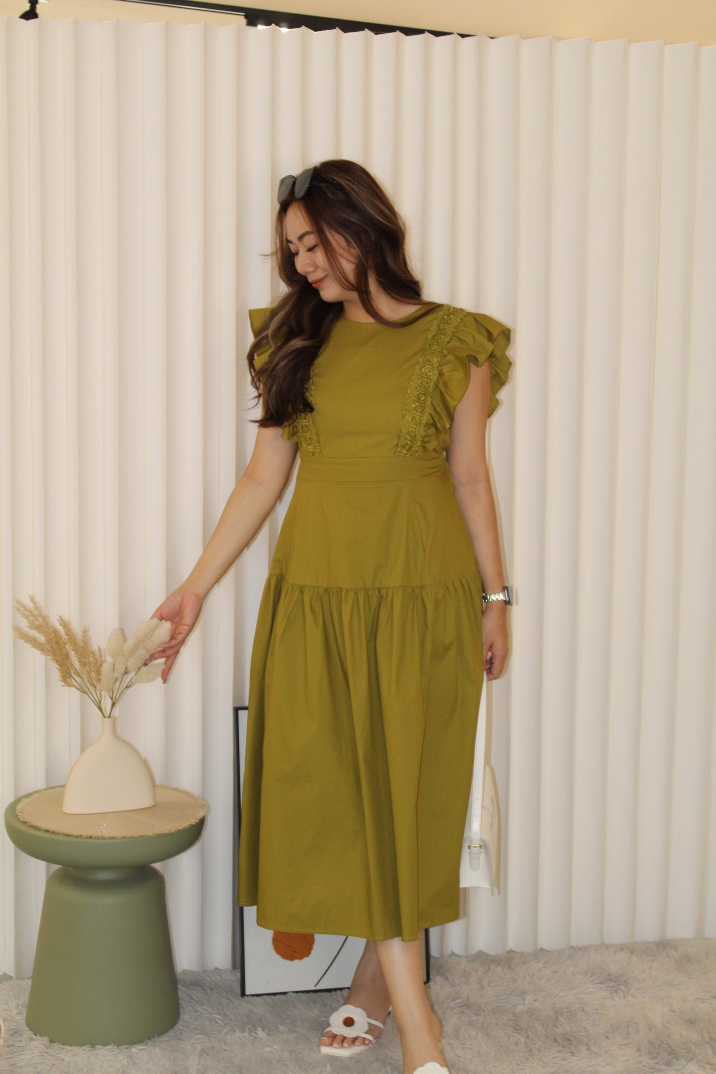 Ivory Flare Midi Dress (Green)