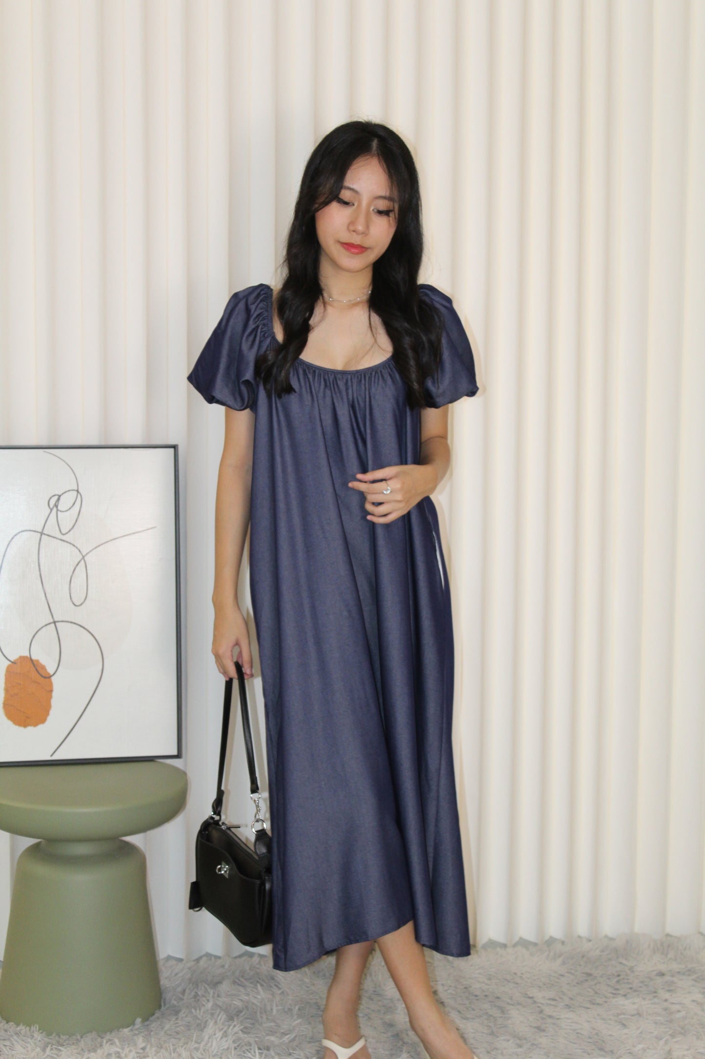 Delaney Puffy Straight Midi Dress (Blue)