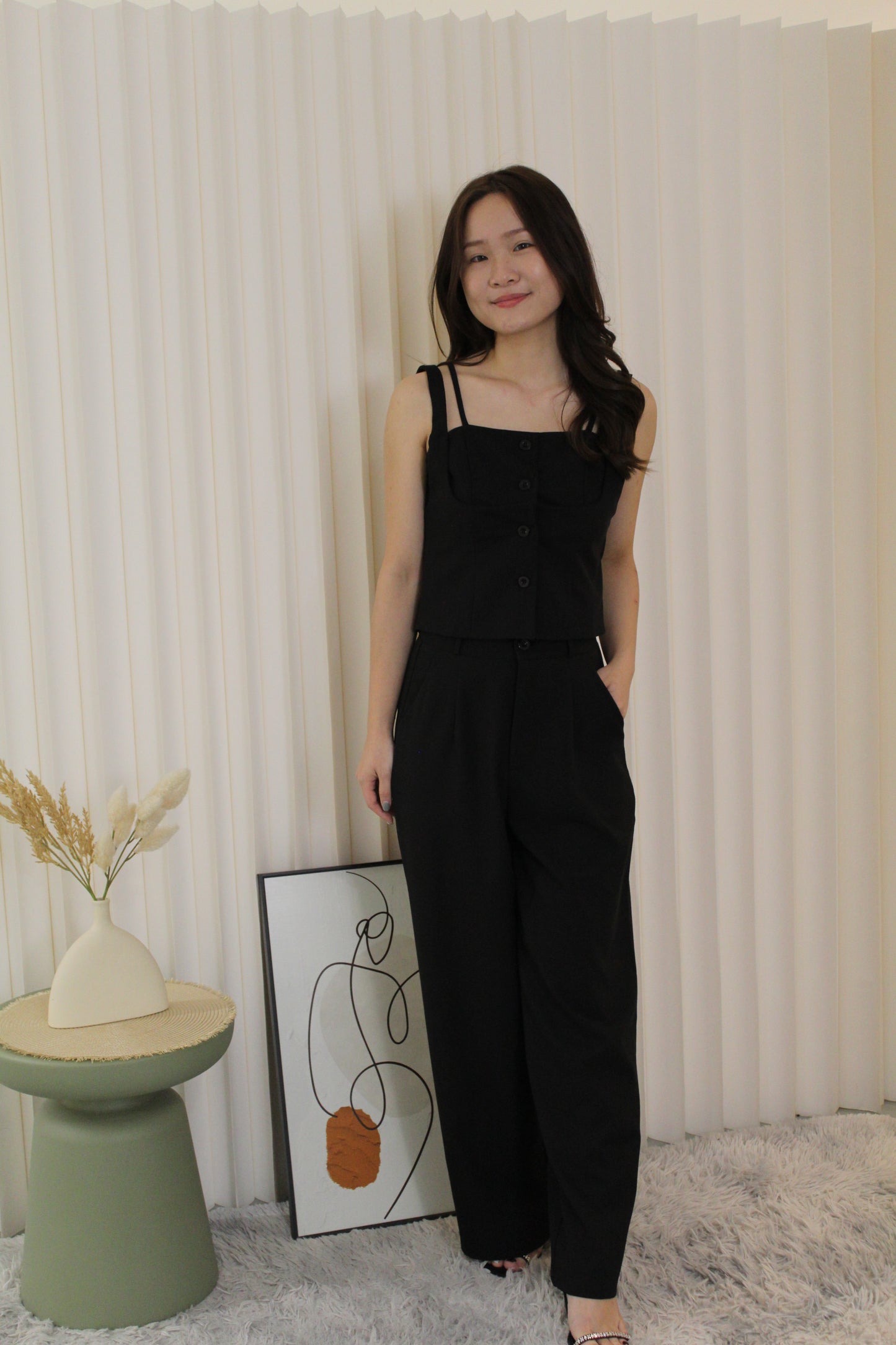 Evie Textured Bare Back Top (Black)