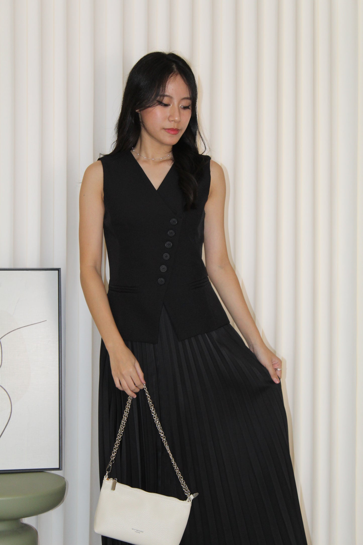 Michelle Vest Two Piece Skirt Set (Black)