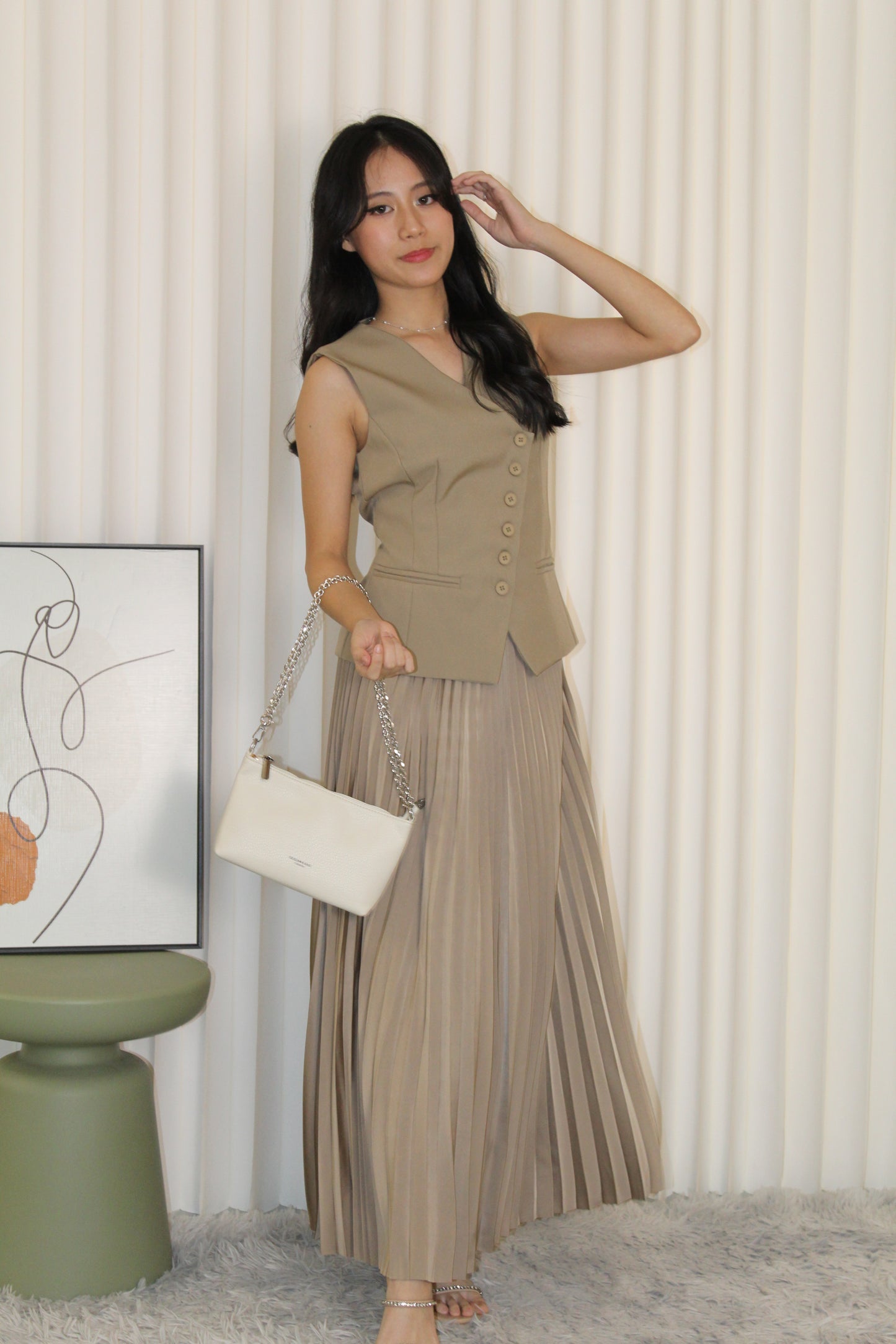 Michelle Vest Two Piece Skirt Set (Black)