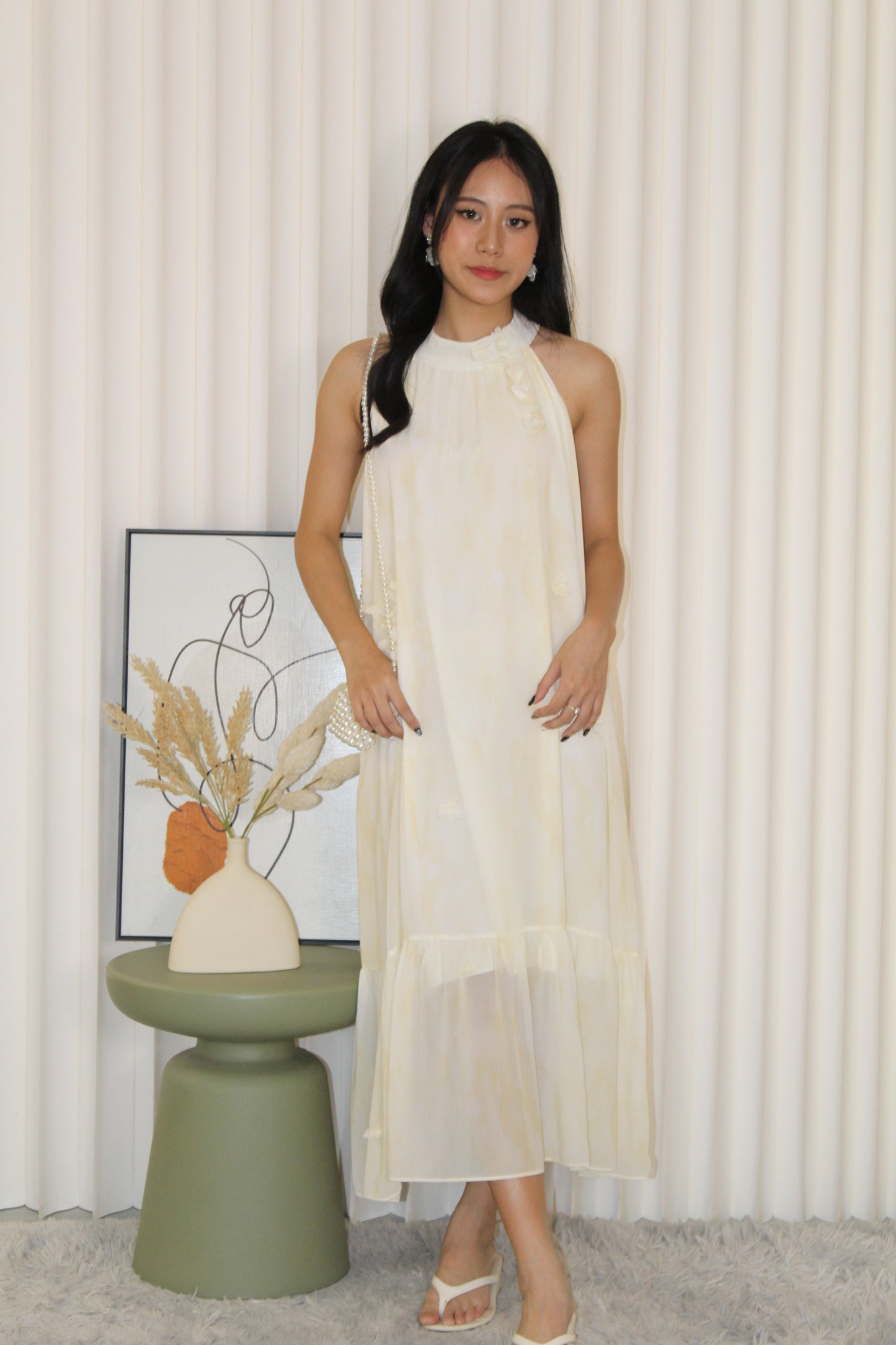 Jaelyn Halter Midi Dress (Cream)