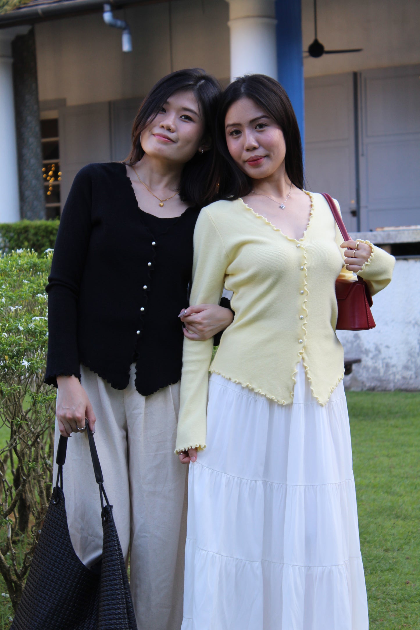 Juliette Pearl Knit Top (Black)