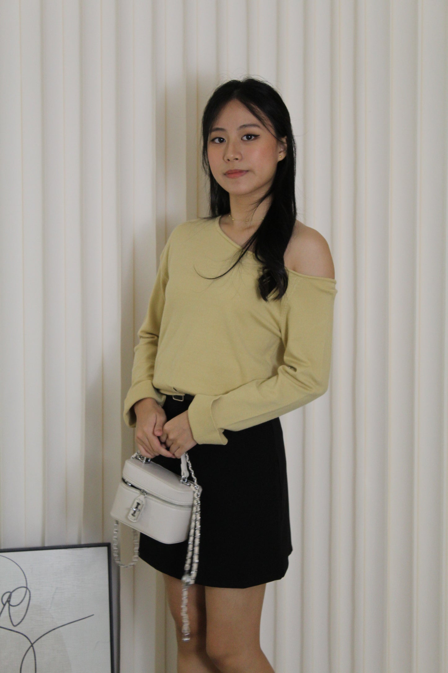 Lexi Knit Asymmetric Top (Grey)