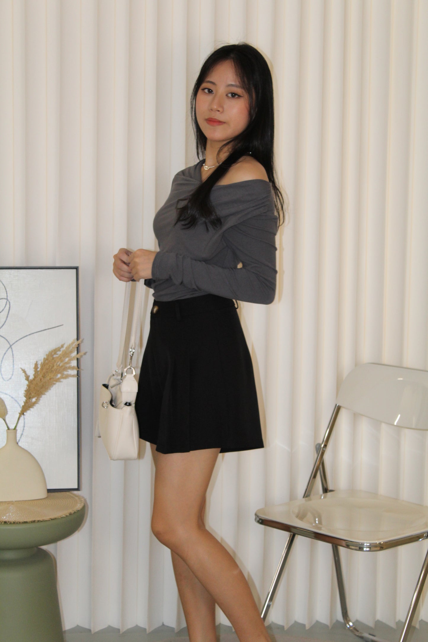 Odelia Suit Short Pants (Black)