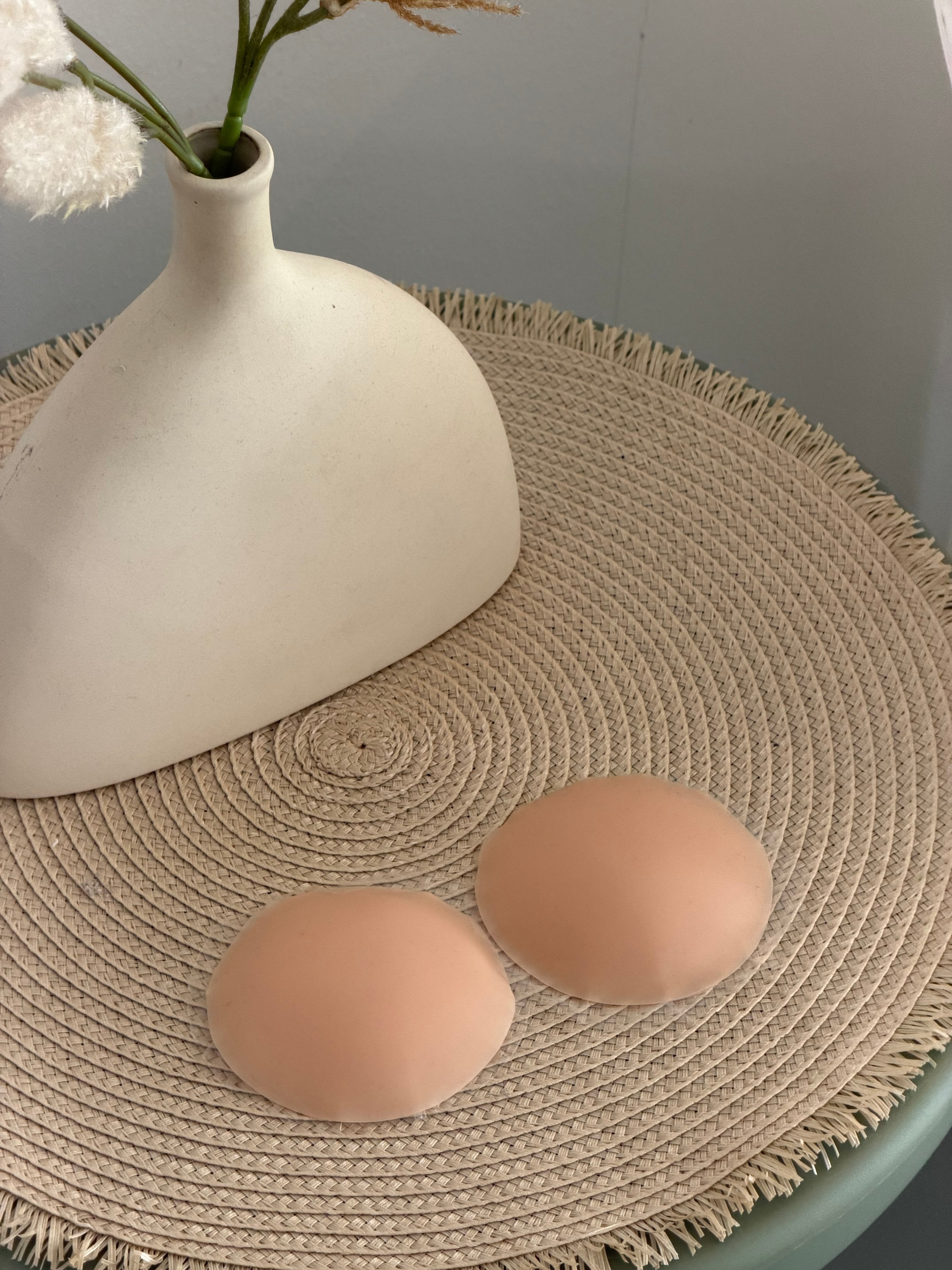 Nipple cover