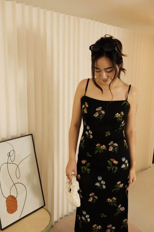 Edith Floral Midaxi Dress (Black)