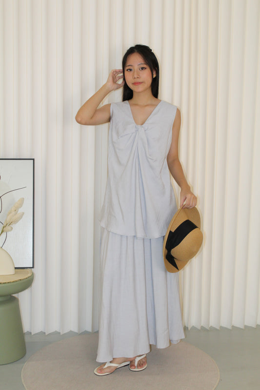 Gloria Textured Flare Maxi Skirt (Blue)