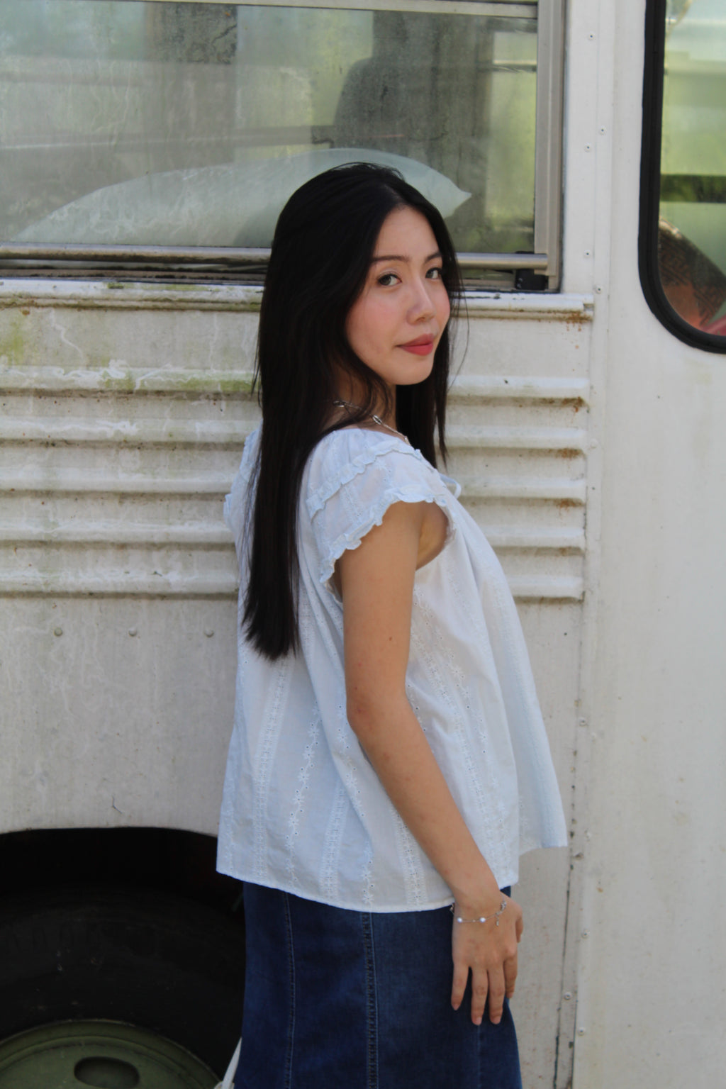 Kaliyah Broderie Ruffle Top (Blue）