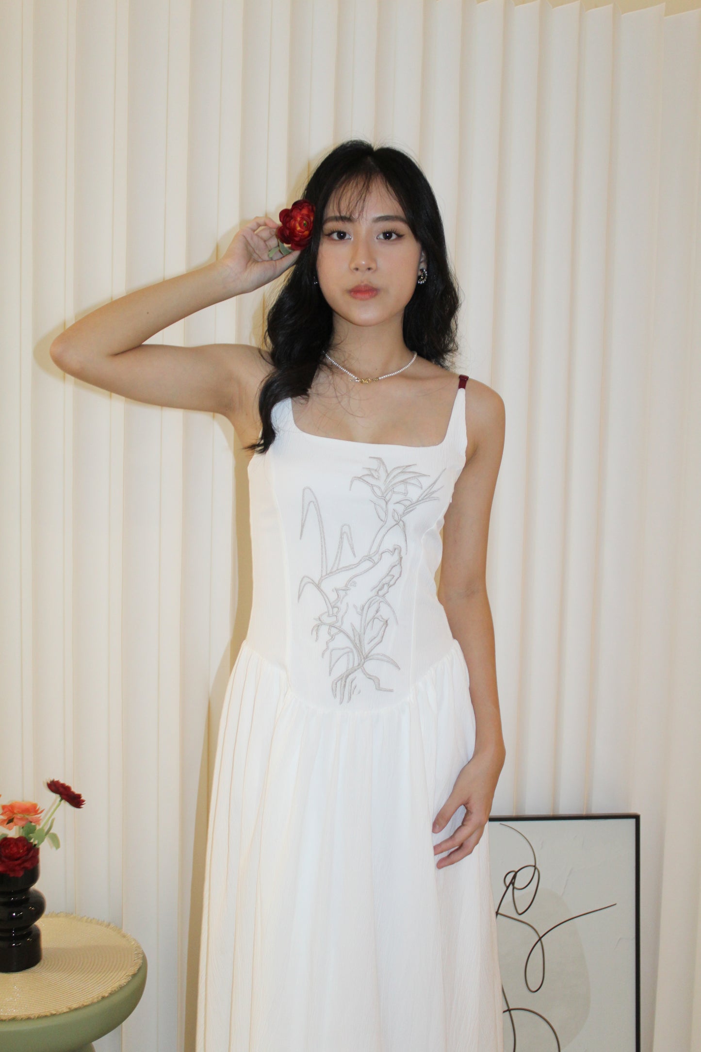 Lucy Embroidered Bare Back Dress (White)