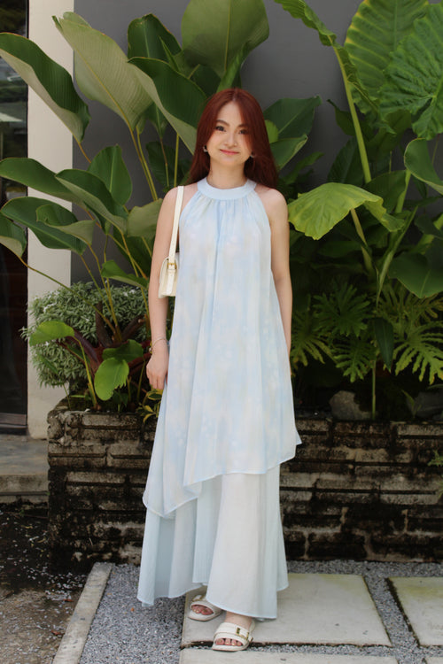 Arielle Halter Ombre Maxi Dress (Blue)