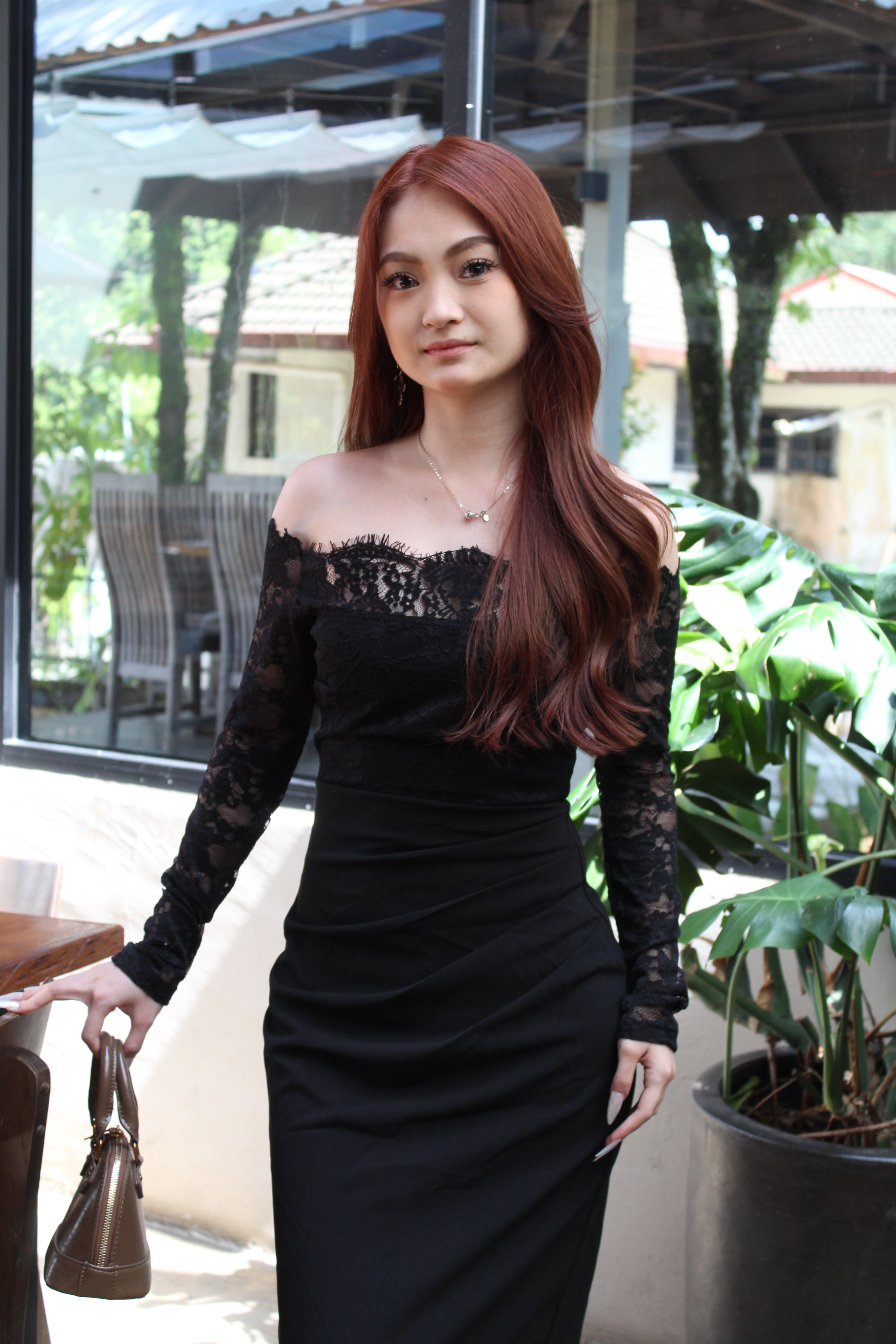 Aileen Off Shoulder Midaxi Dress (Black)
