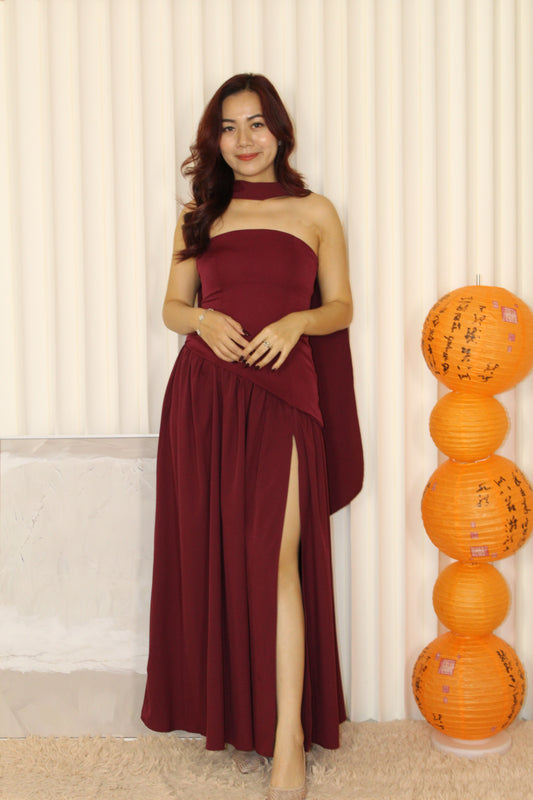 Yurika Tube Flare Maxi Dress (Maroon)