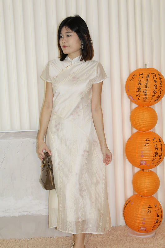 Avery Floral Midaxi Cheongsam Dress (Cream)