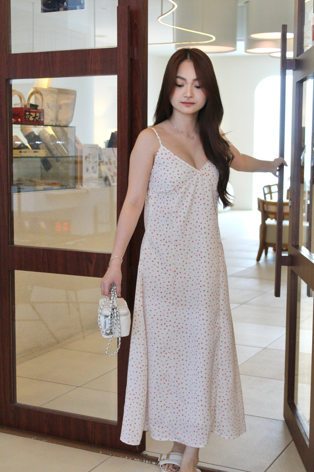 Paula Floral Midaxi Dress (White)