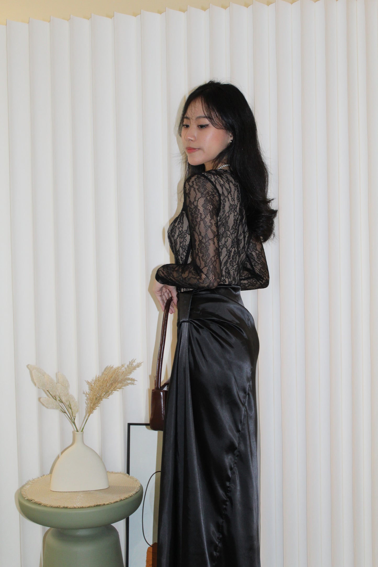 Wenna Lace Satin Maxi Dress (Black)