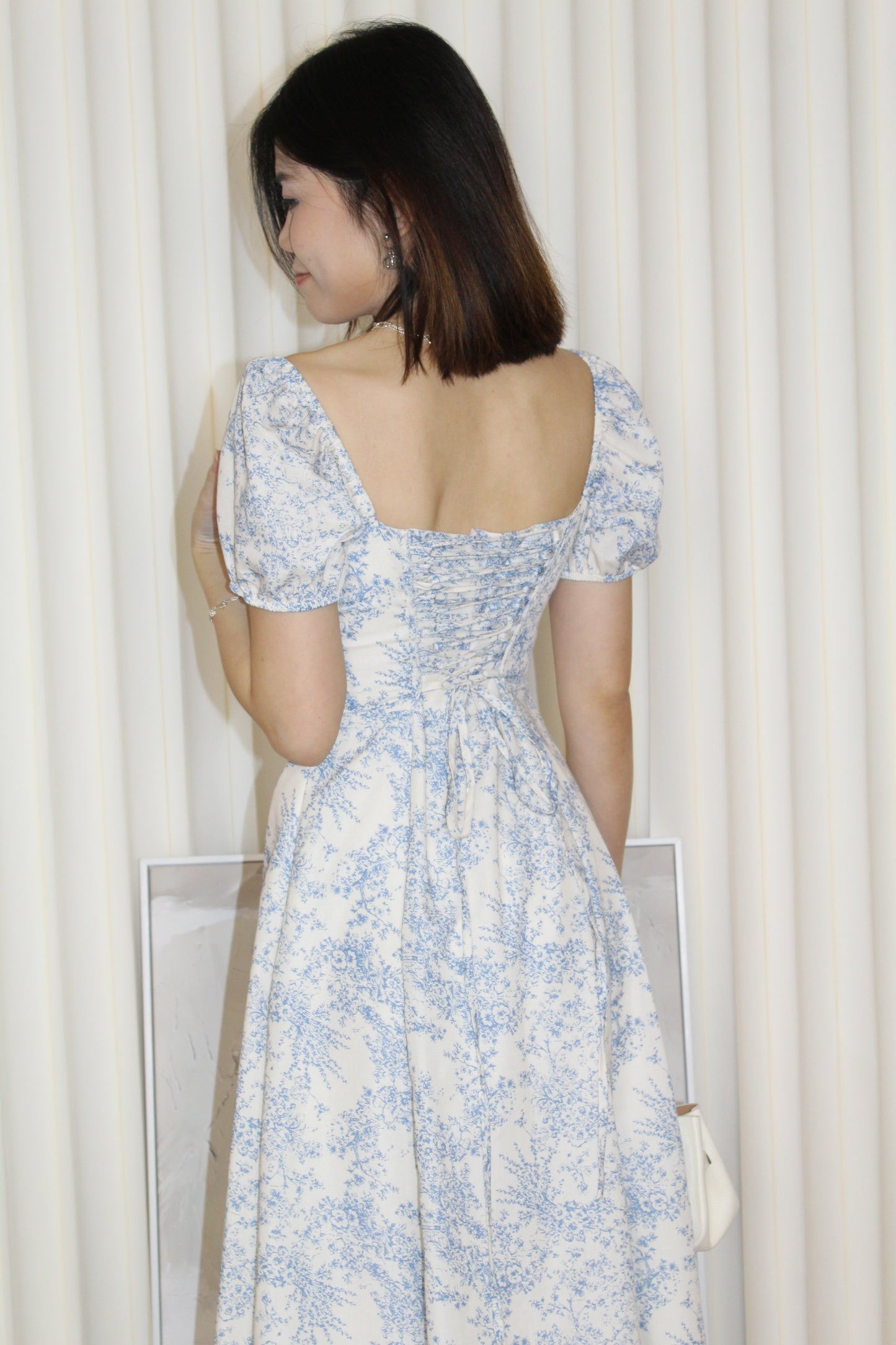 Jollie Floral Corset Flare Midaxi Dress (Cream)