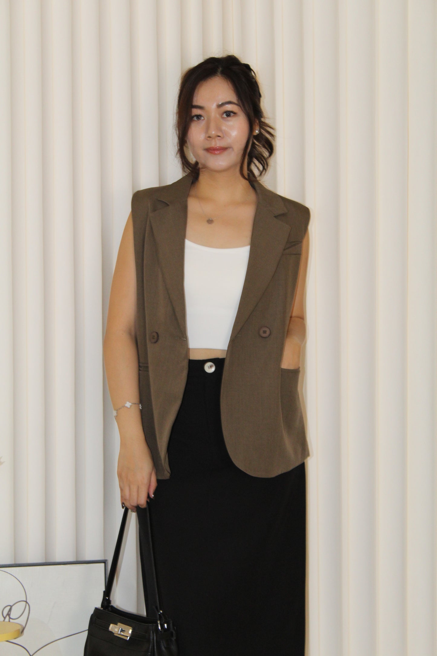 Orien Suit Vest Top (Black)