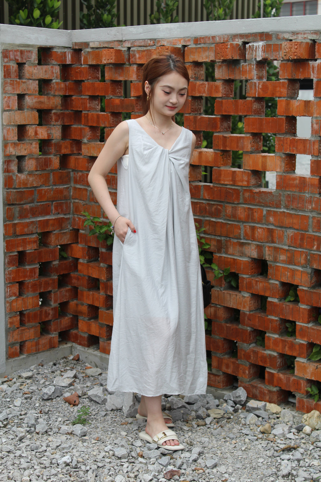 Perline Twisted Midaxi Dress (Grey)