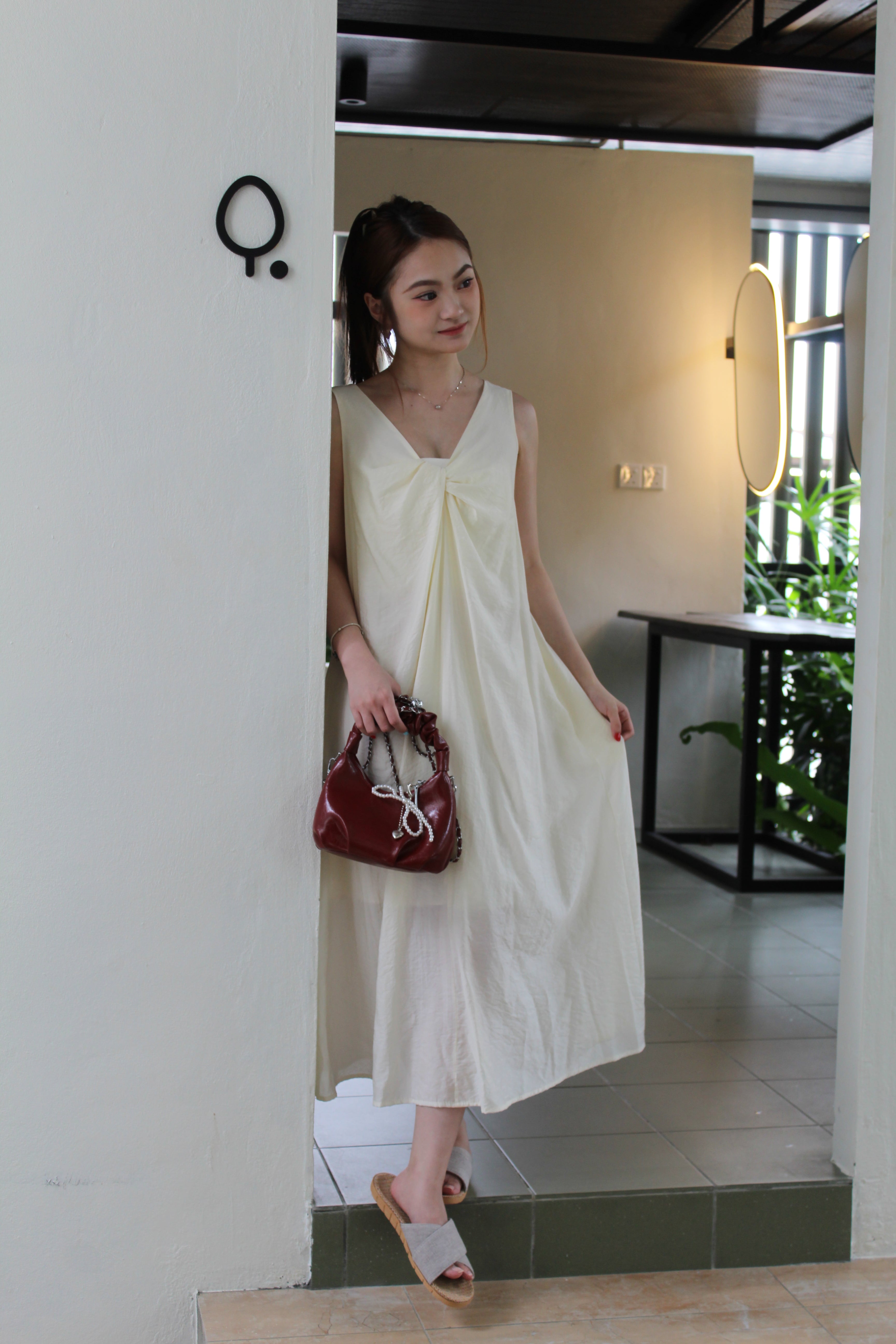 Perline Twisted Midaxi Dress (Grey)