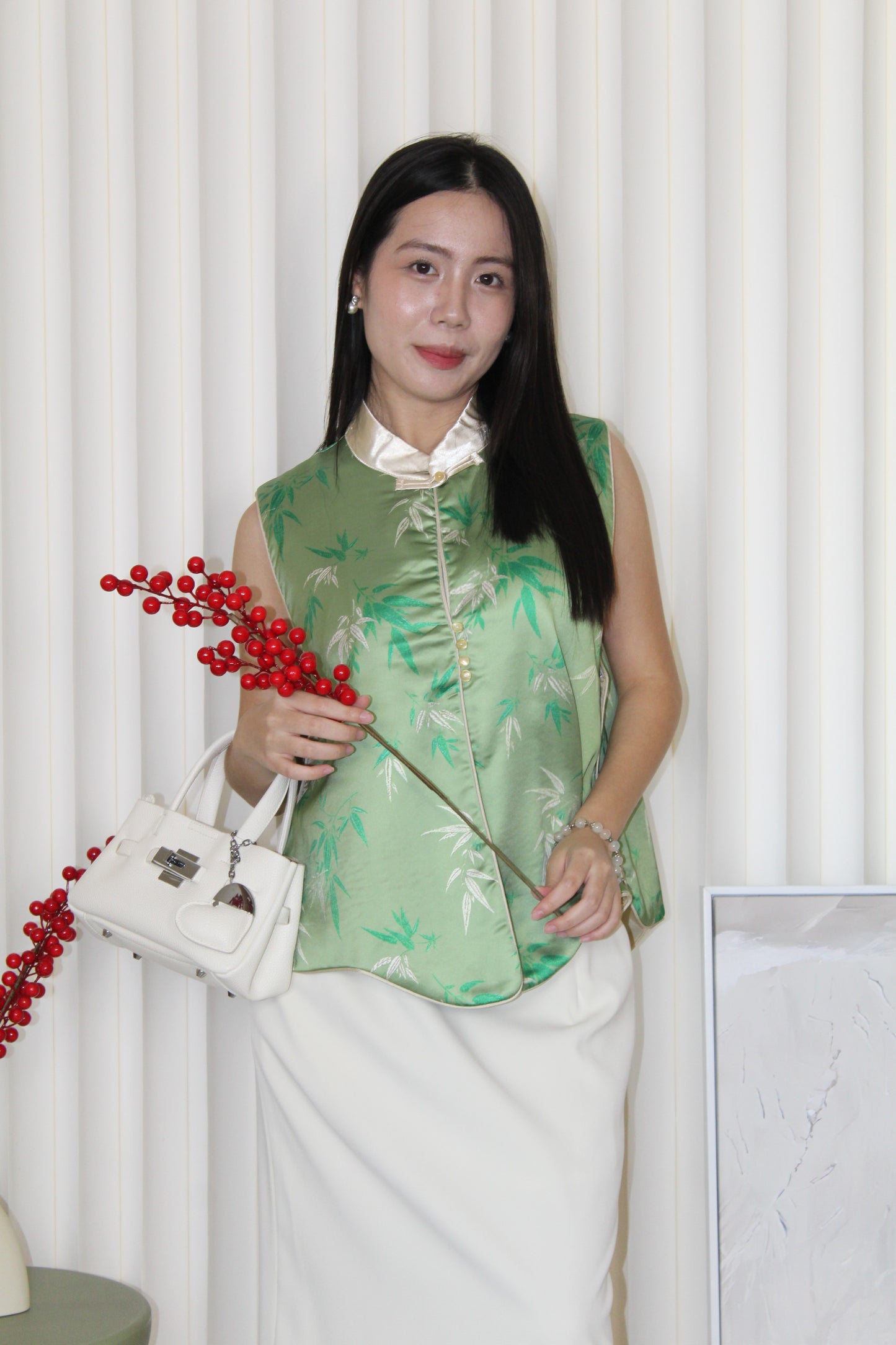 Raelynn Curved Vest Top (Green)