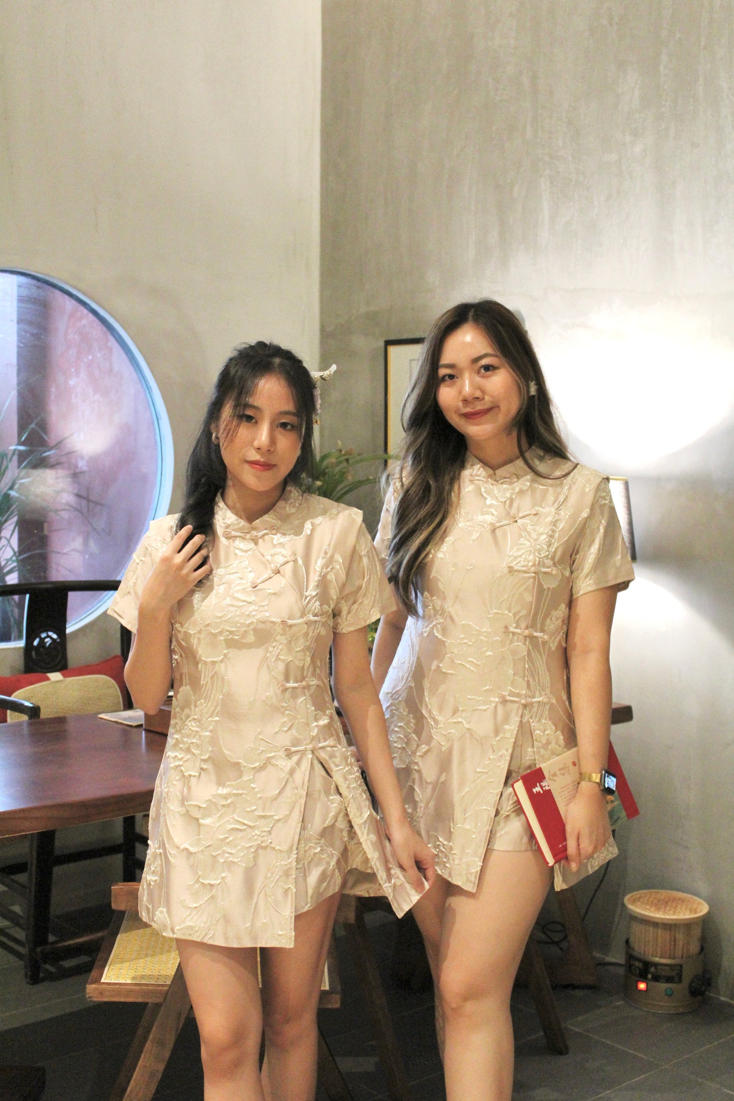 Hua Xi Jacquard Cheongsam Two Piece Set (Gold)