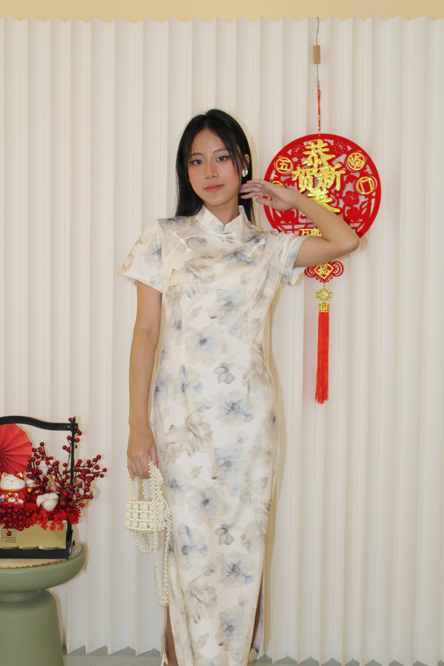 Jin Xiu Floral Midaxi Cheongsam Dress (Cream)