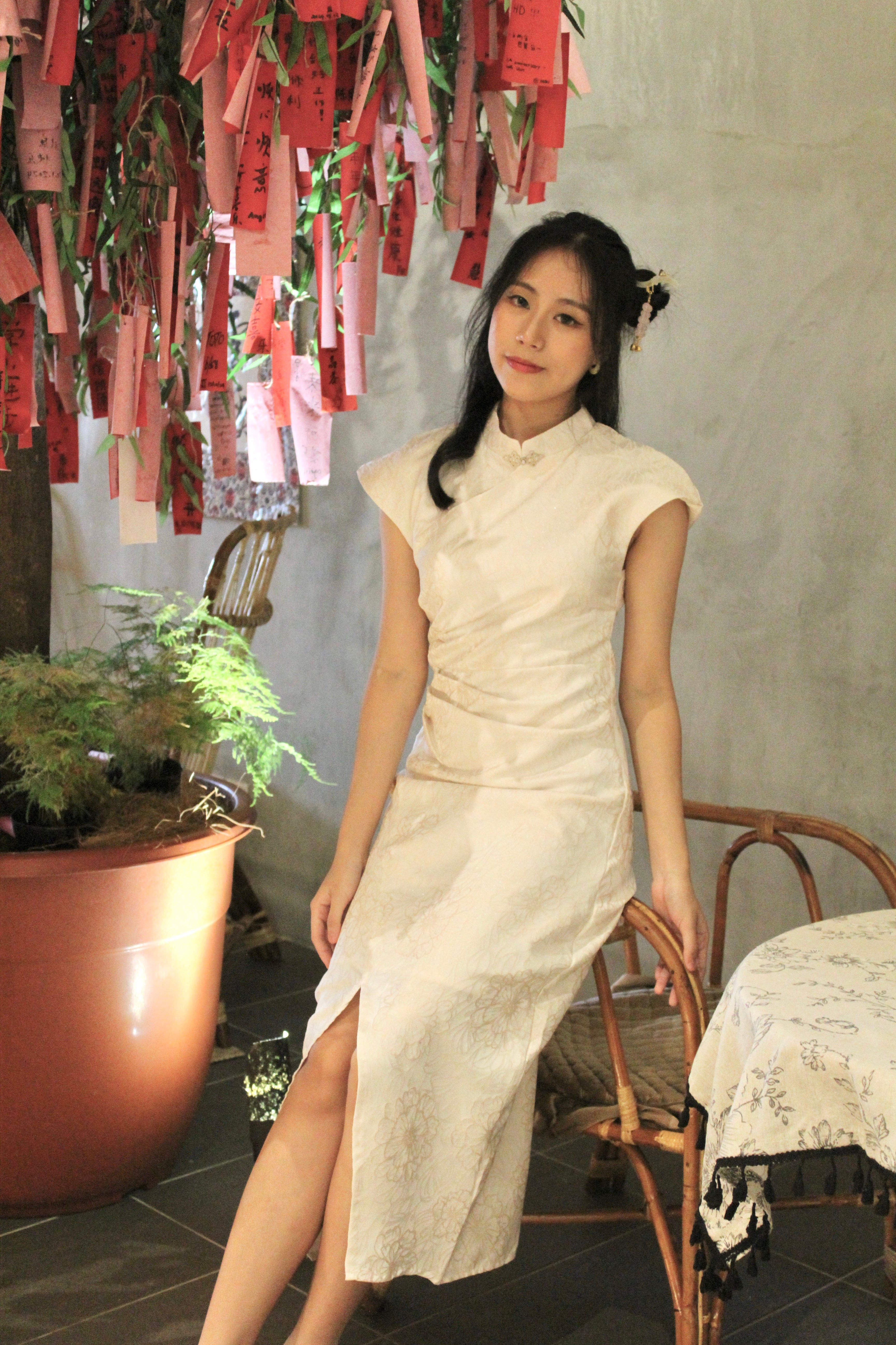 Ru Yi Embossed Slit Cheongsam Dress (Orange)
