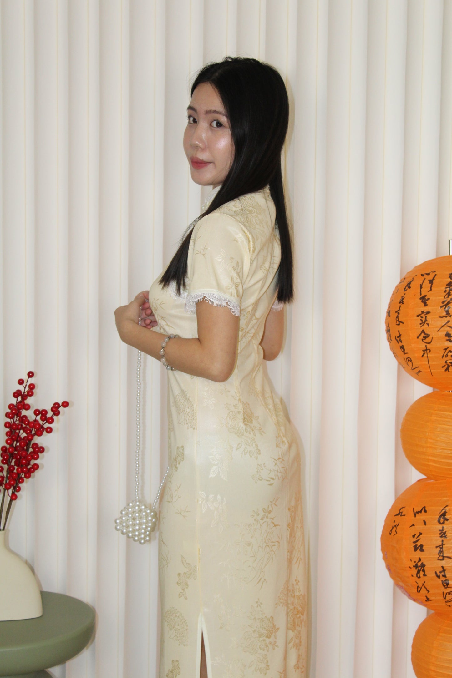 Elliot Cheongsam Dress (Yellow)