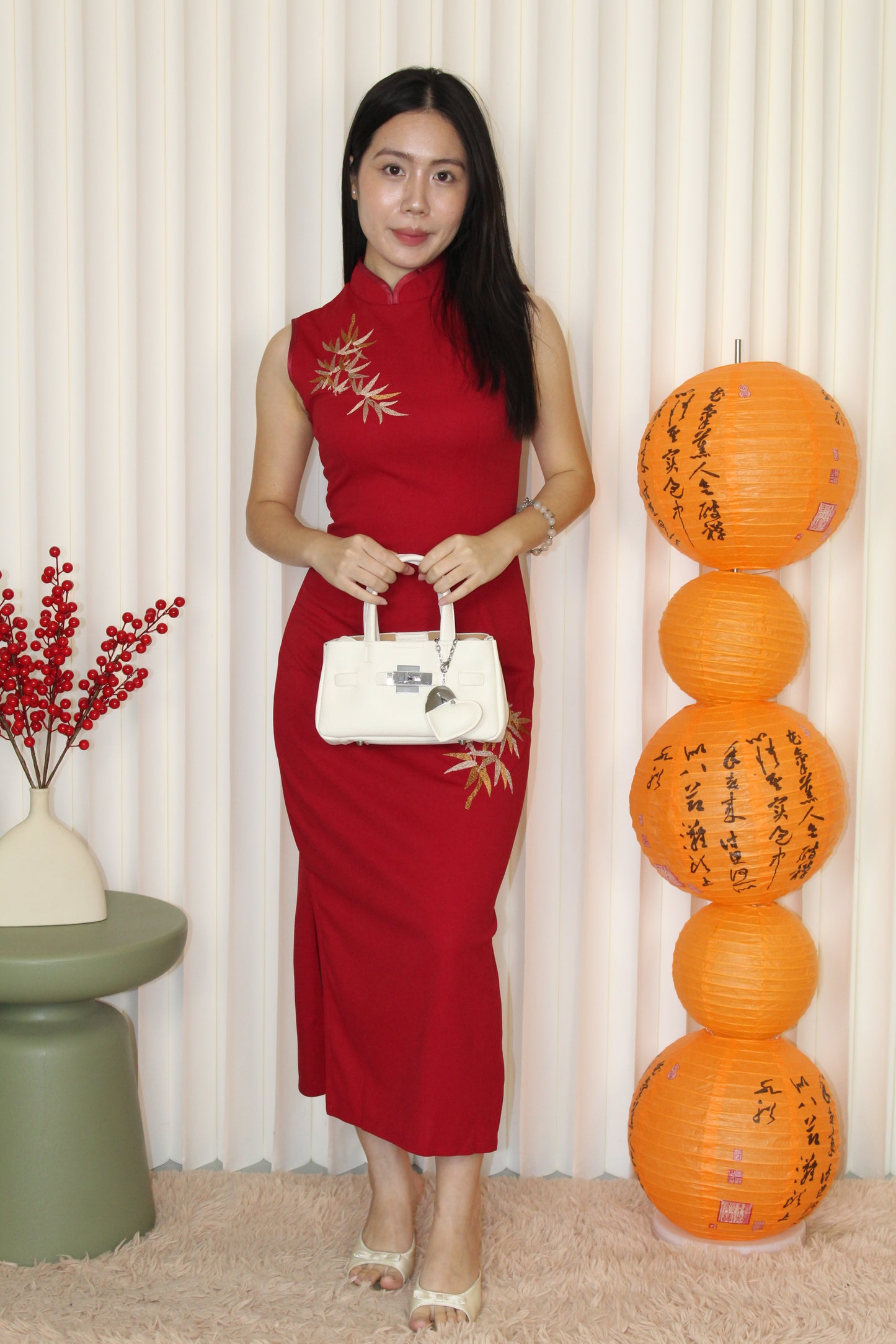 Daphne Embroidered Cheongsam Dress (Red)