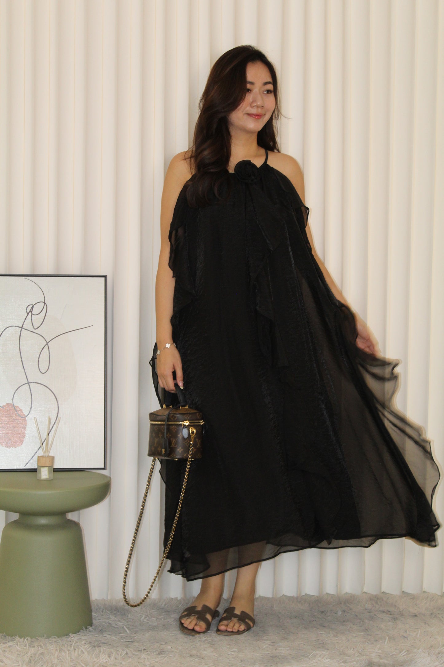 Yarra Ruffle Flare Dress (Black)