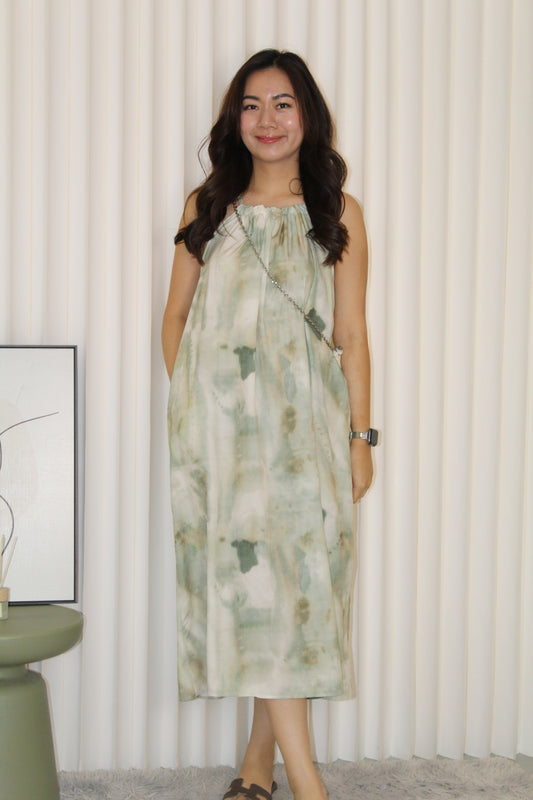 Giovanna Halter Midi Dress (Green)