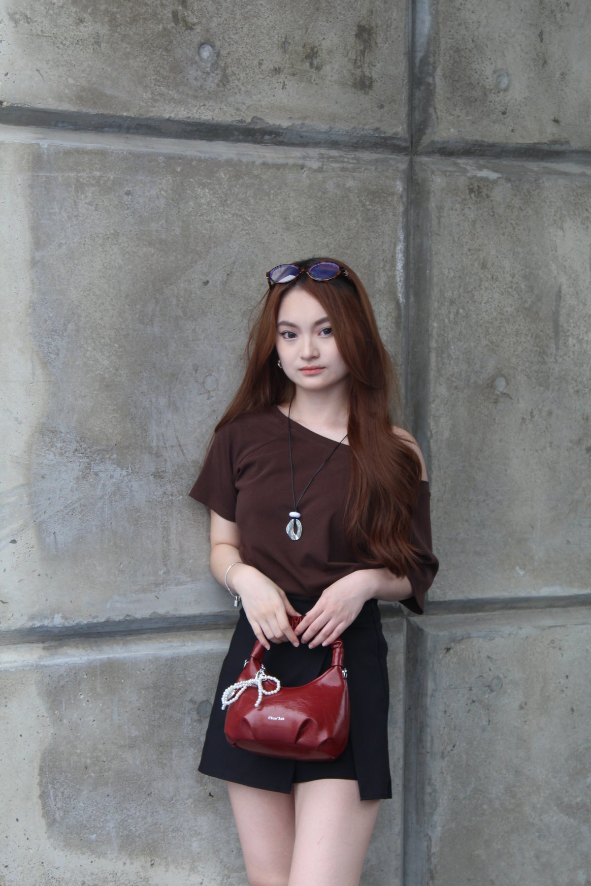 Barriss Slit High Waisted Skirt (Black)