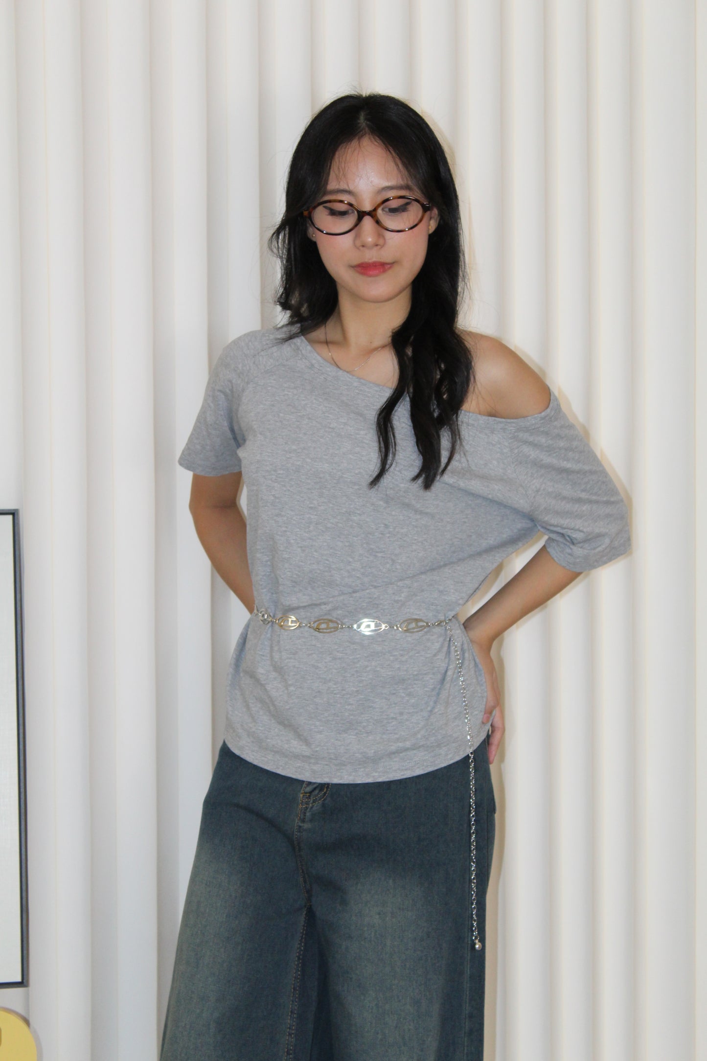 Karen Oversize Off Shoulder Top (Black)