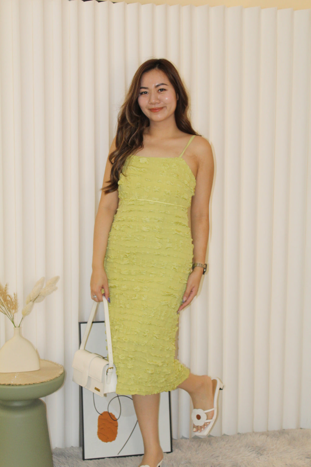 Ashley Puffy Midi Dress (White)