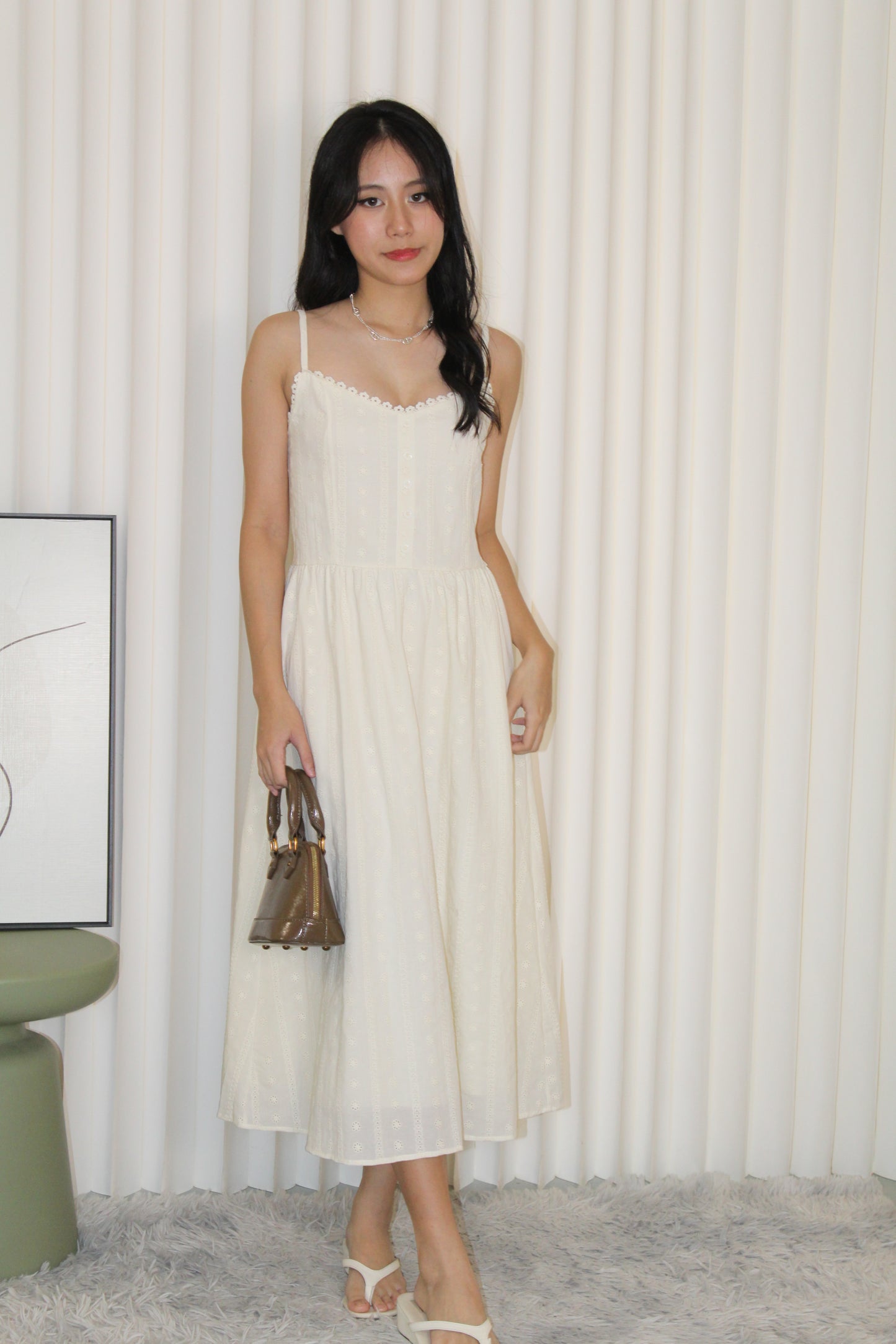Hazel Eyelet Midaxi Dress (Cream)