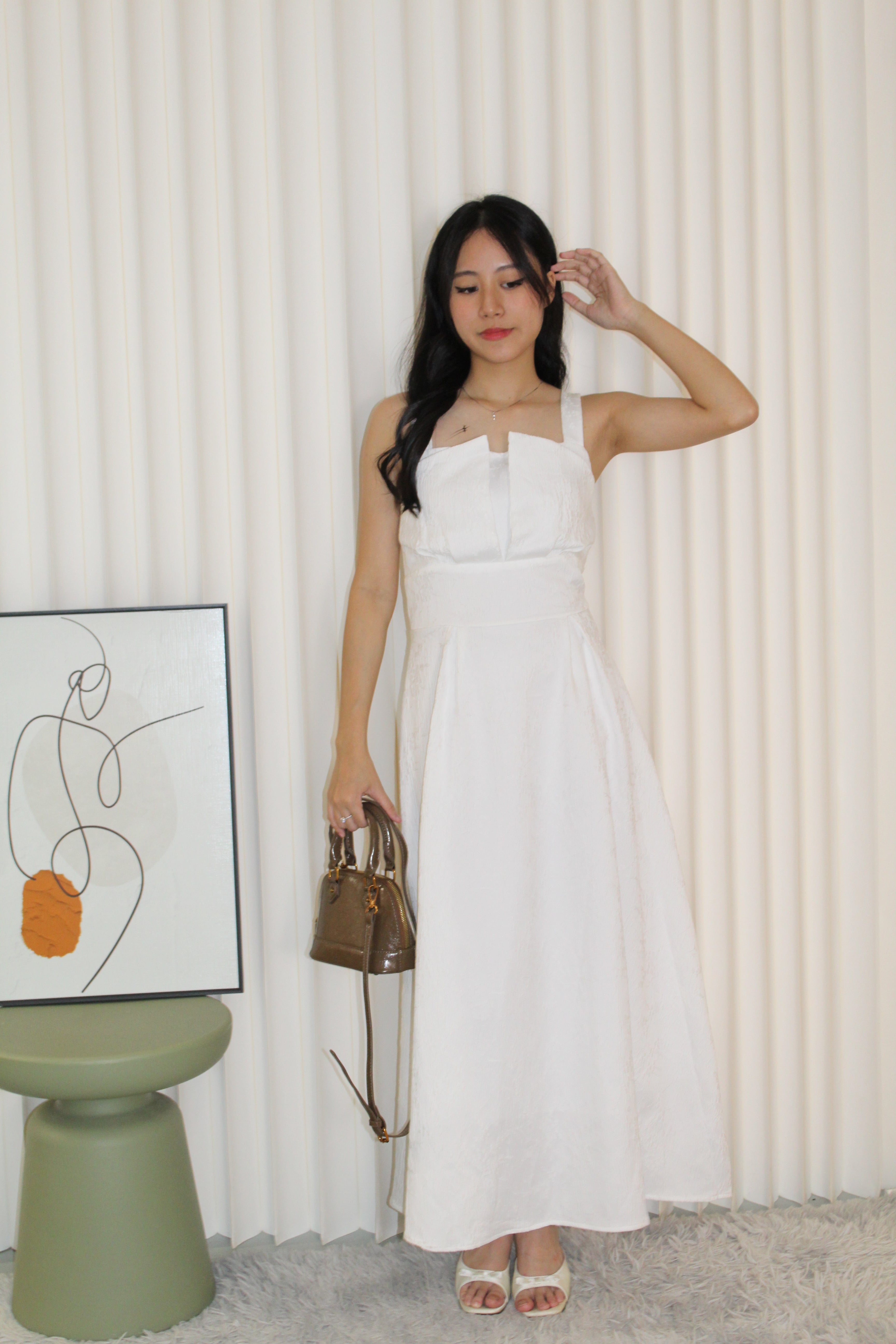 Yadira Textured Flare Midaxi Dress (White)